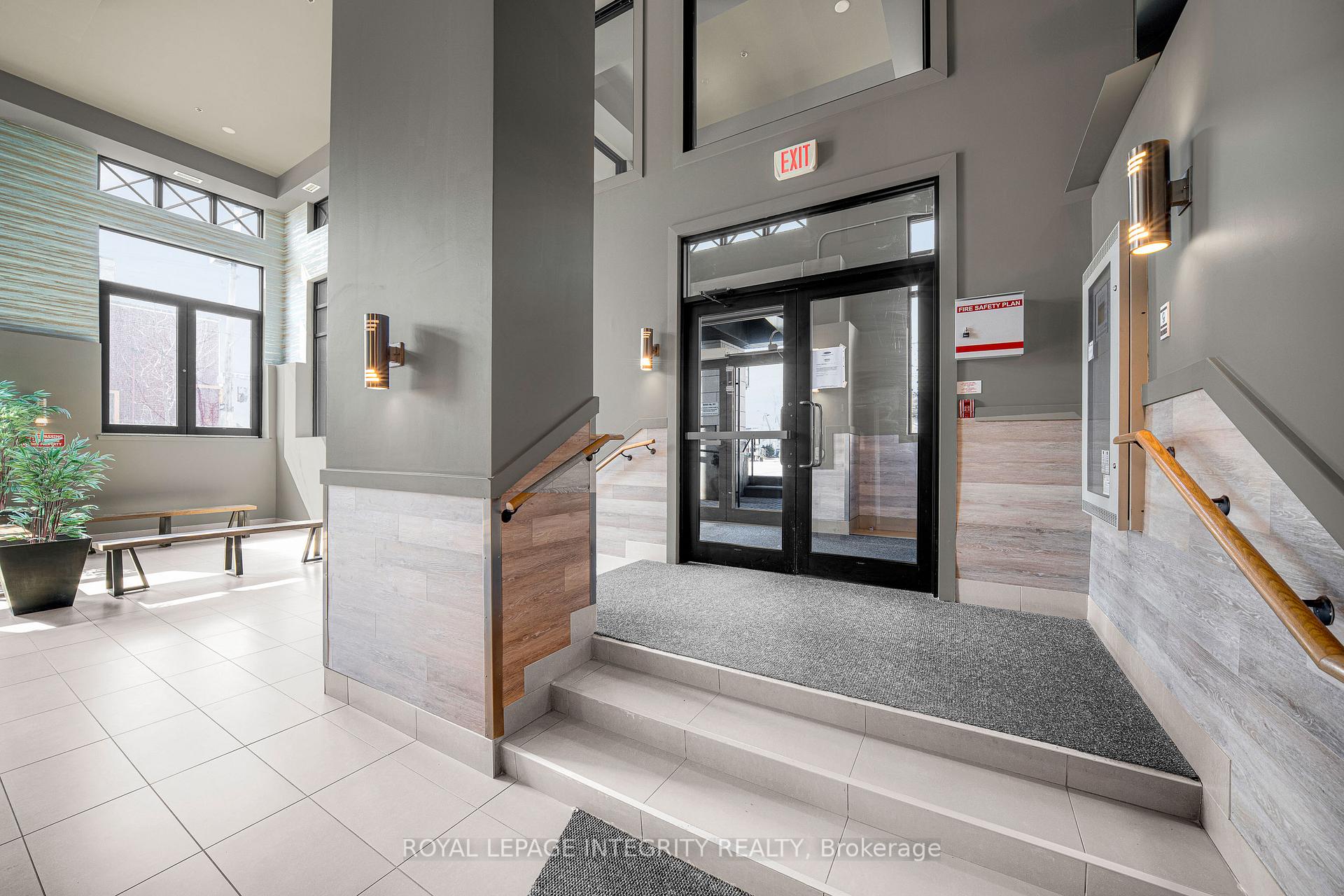 Photo 5 of Unit 320, 429 Kent Street, Ottawa, Ottawa Centre — HOMEH