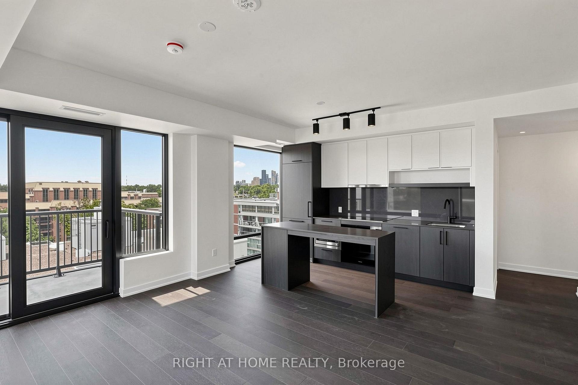 Photo 10 of Unit 1009, 91 Montclair Avenue, Toronto, Forest Hill South — HOMEH