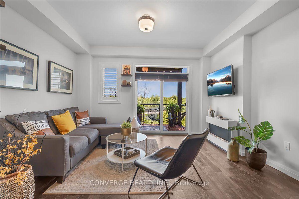 Photo 3 of Unit 36, 35 Midhurst Heights, Hamilton, Stoney Creek Mountain — HOMEH