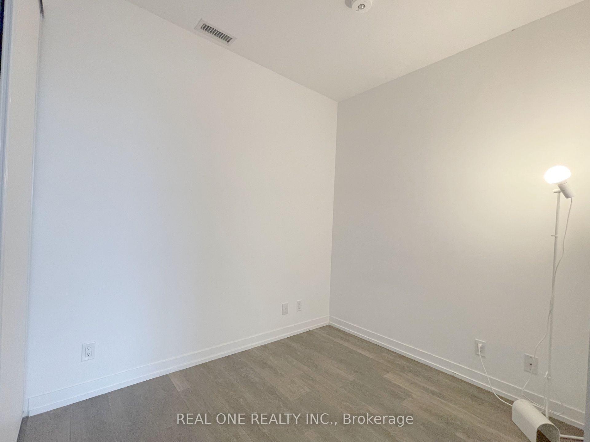 Photo 10 of Unit 3107, 950 Portage Parkway, Vaughan, Vaughan Corporate Centre — HOMEH