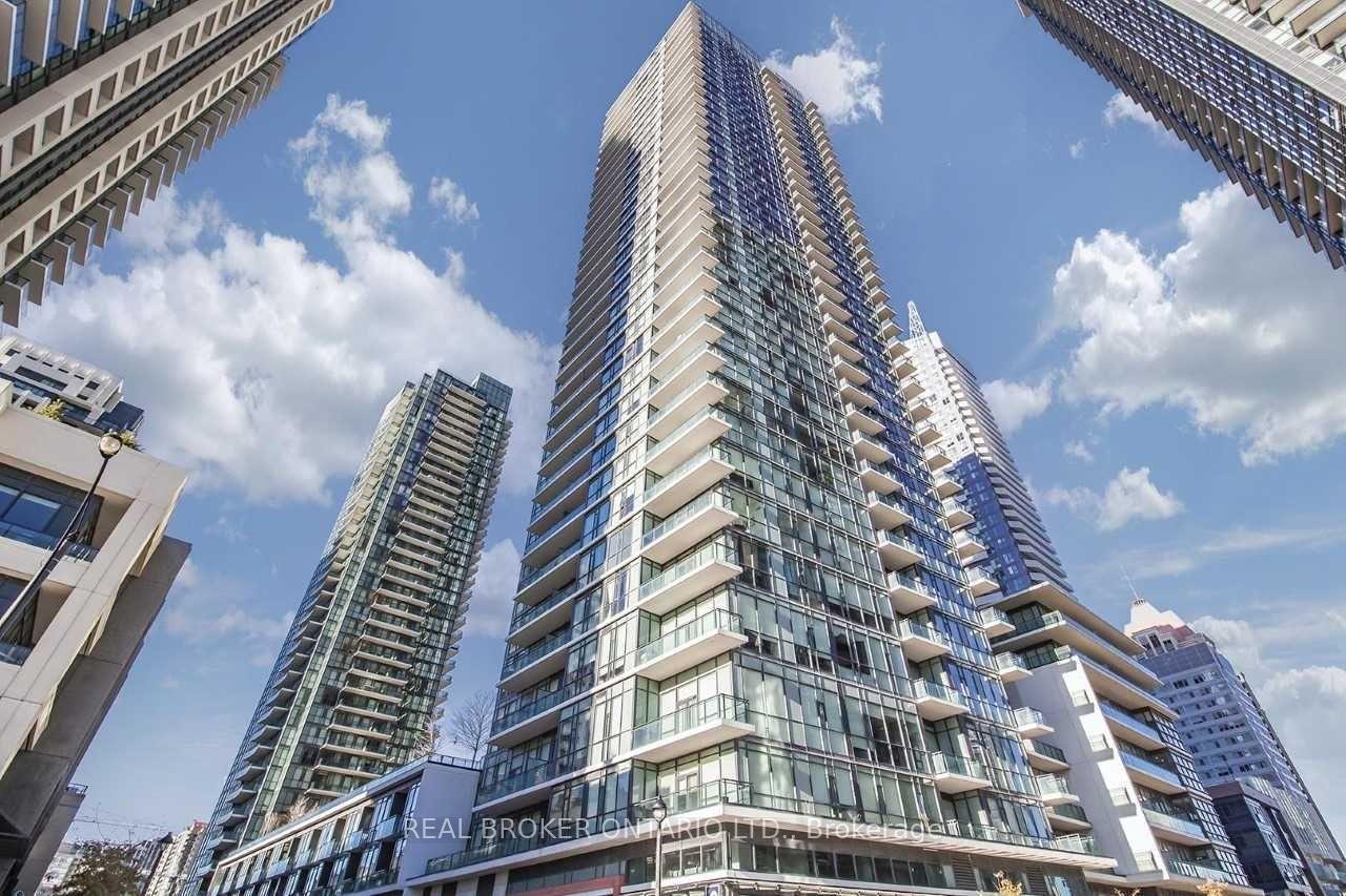 Front of Unit LPH7, 4065 Brickstone Mews