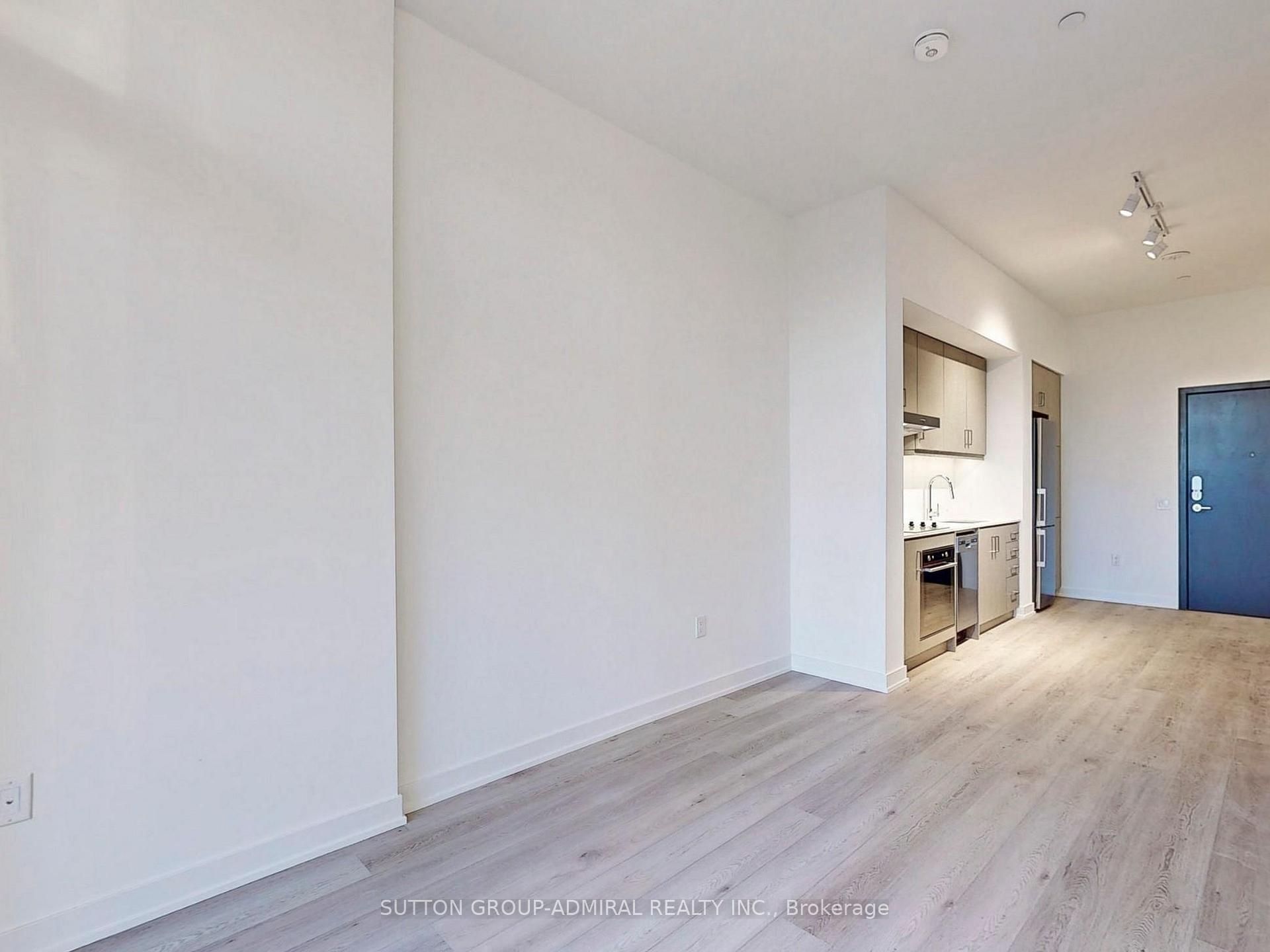 Photo 9 of Unit 601, 9 Tecumseth Street, Toronto, Niagara — HOMEH
