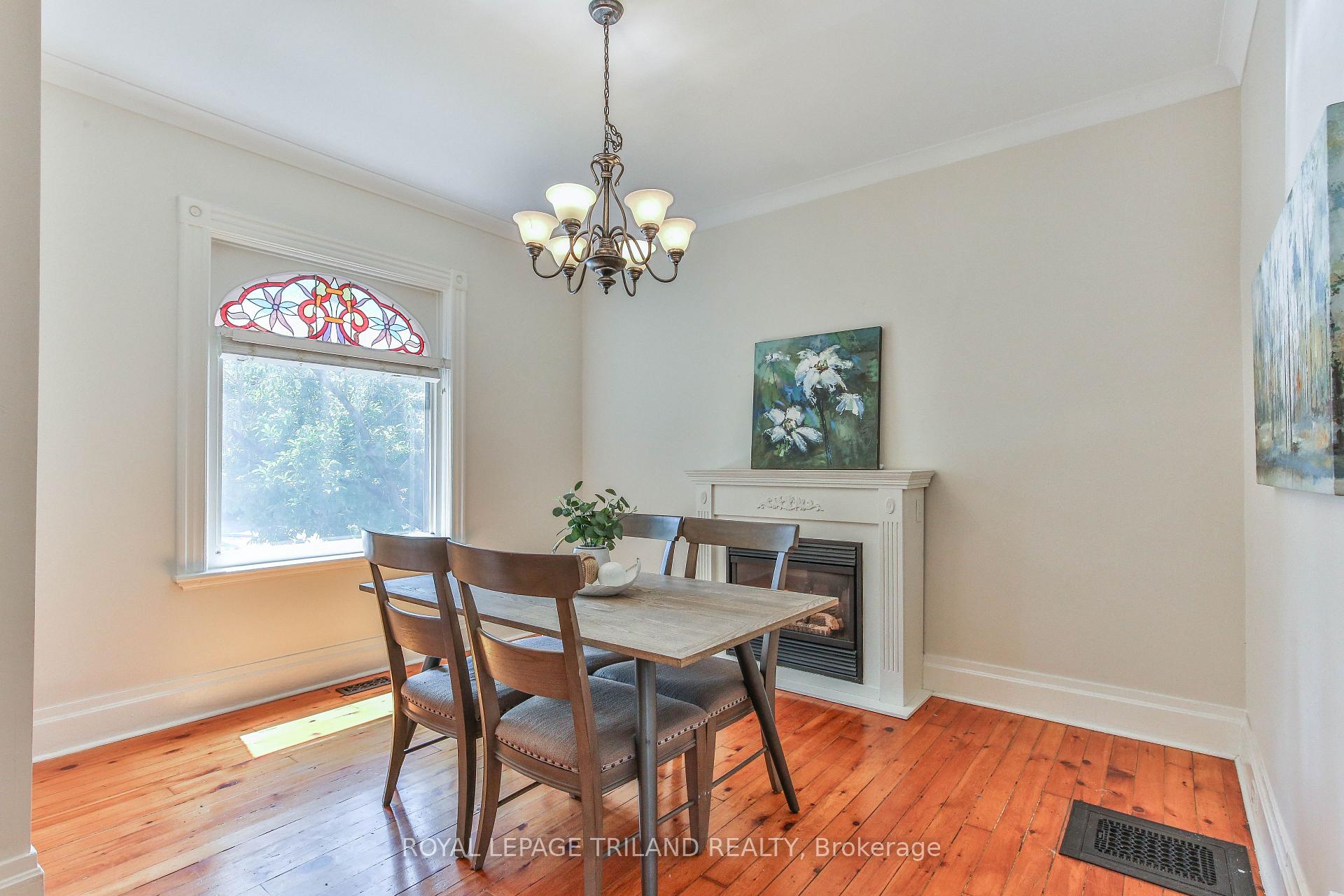 Photo 5 of 38 Byron Avenue E, London, South F — HOMEH