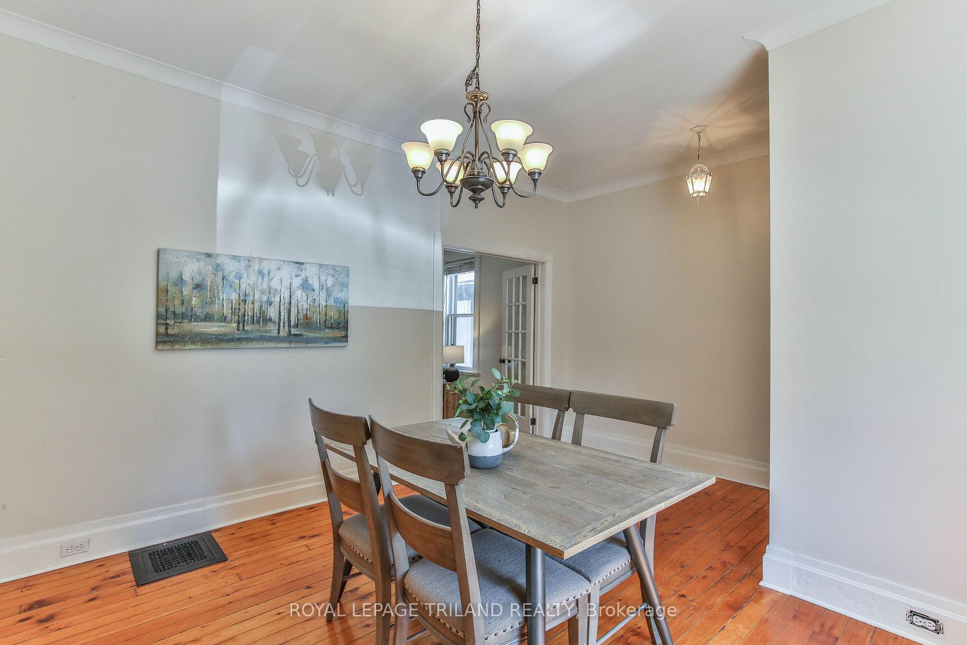 Photo 7 of 38 Byron Avenue E, London, South F — HOMEH