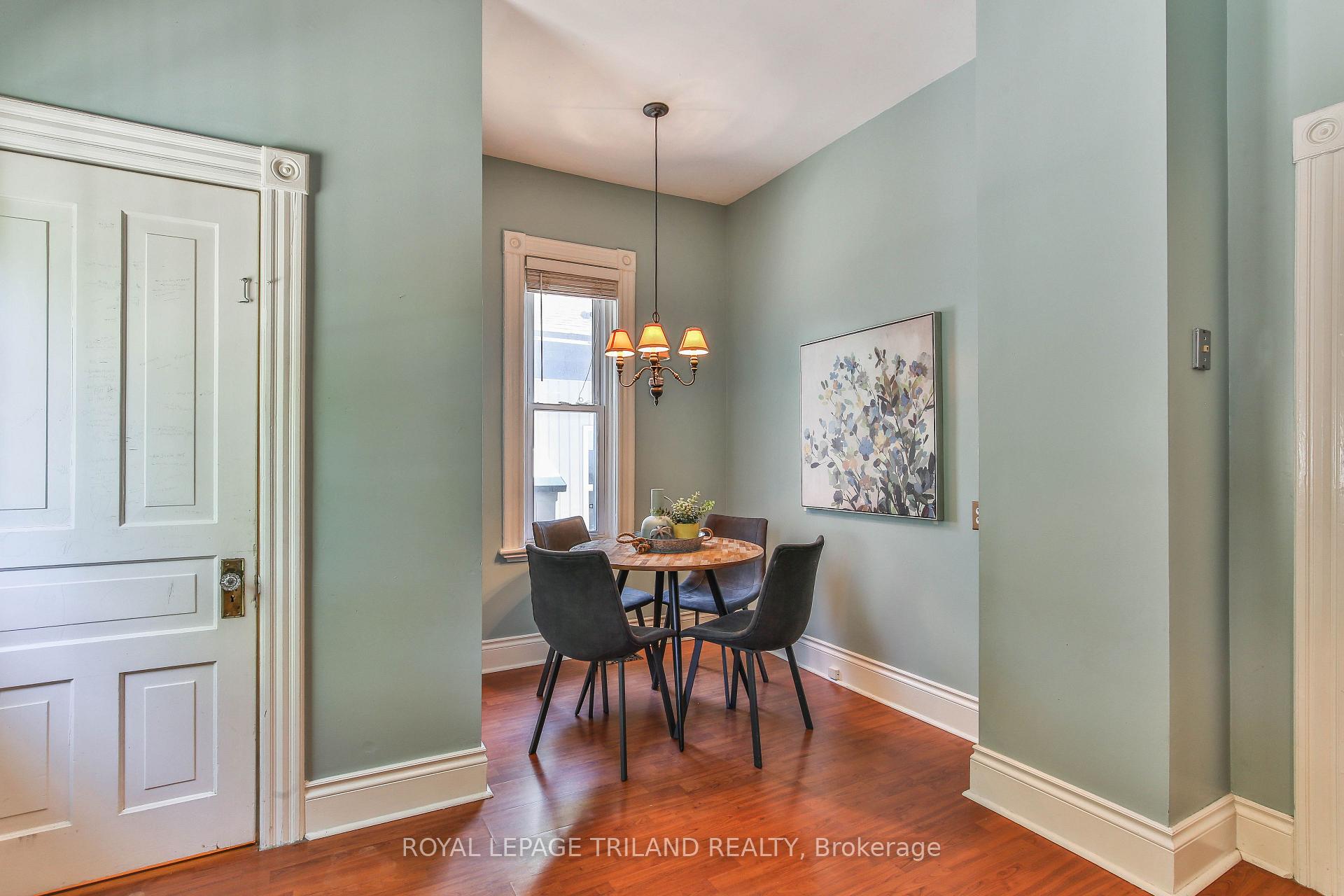 Photo 18 of 38 Byron Avenue E, London, South F — HOMEH