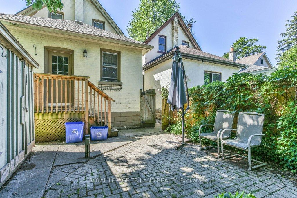 Photo 27 of 38 Byron Avenue E, London, South F — HOMEH