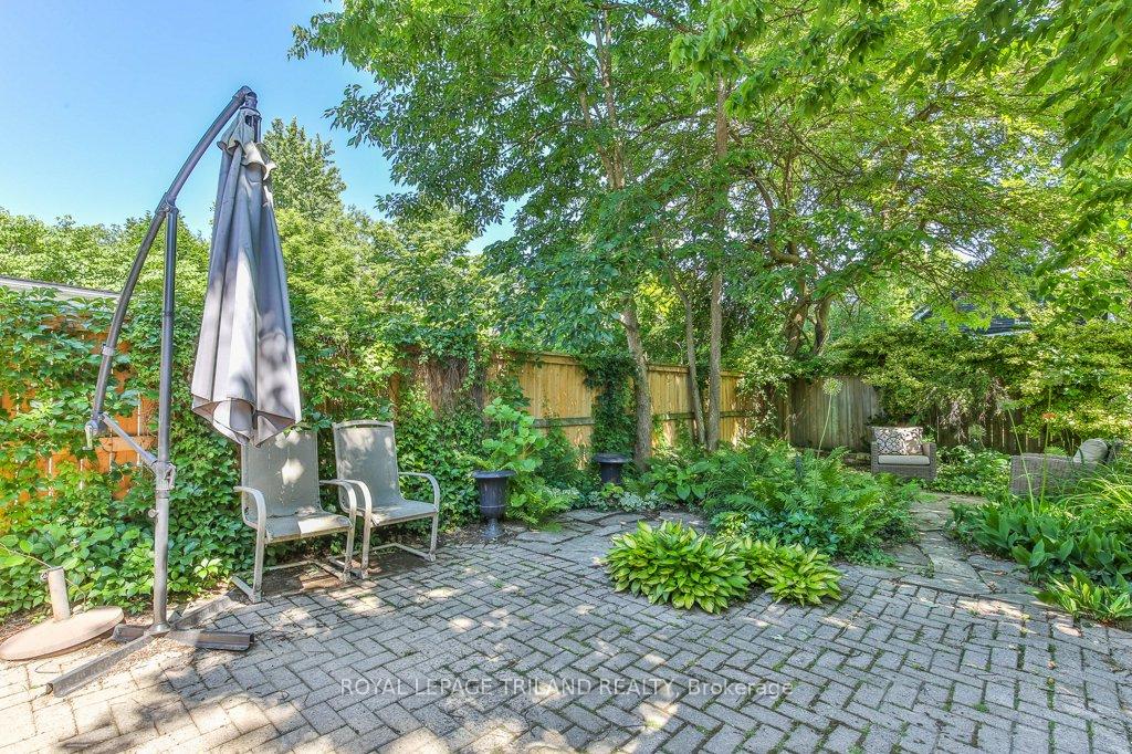 Photo 29 of 38 Byron Avenue E, London, South F — HOMEH
