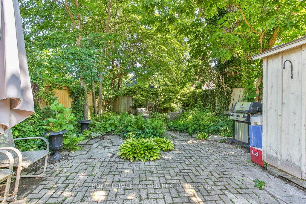 Photo 30 of 38 Byron Avenue E, London, South F — HOMEH