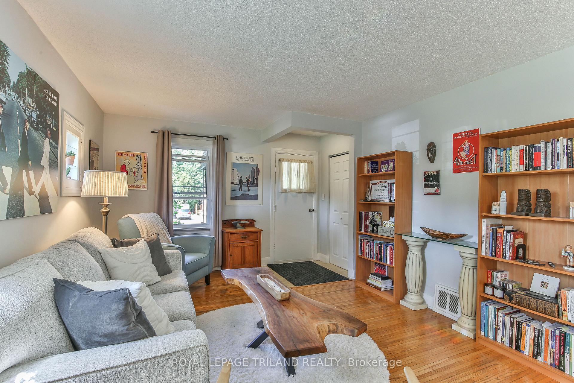 Photo 9 of 190 Taylor Street, London, East C — HOMEH