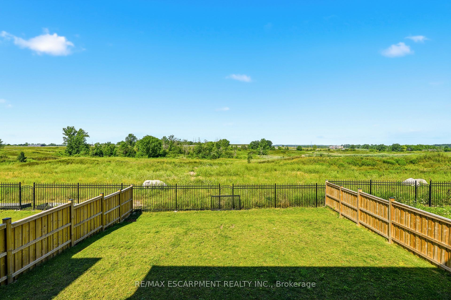 Photo 38 of 147 Midland Place, Welland, Hwy 406/Welland — HOMEH