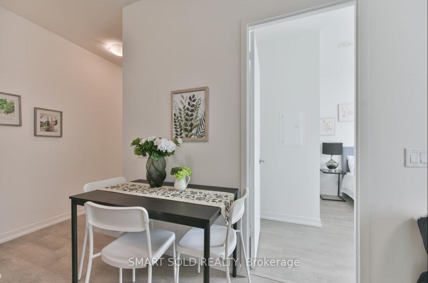 Photo 7 of 8868 Yonge Street, Richmond Hill, South Richvale — HOMEH