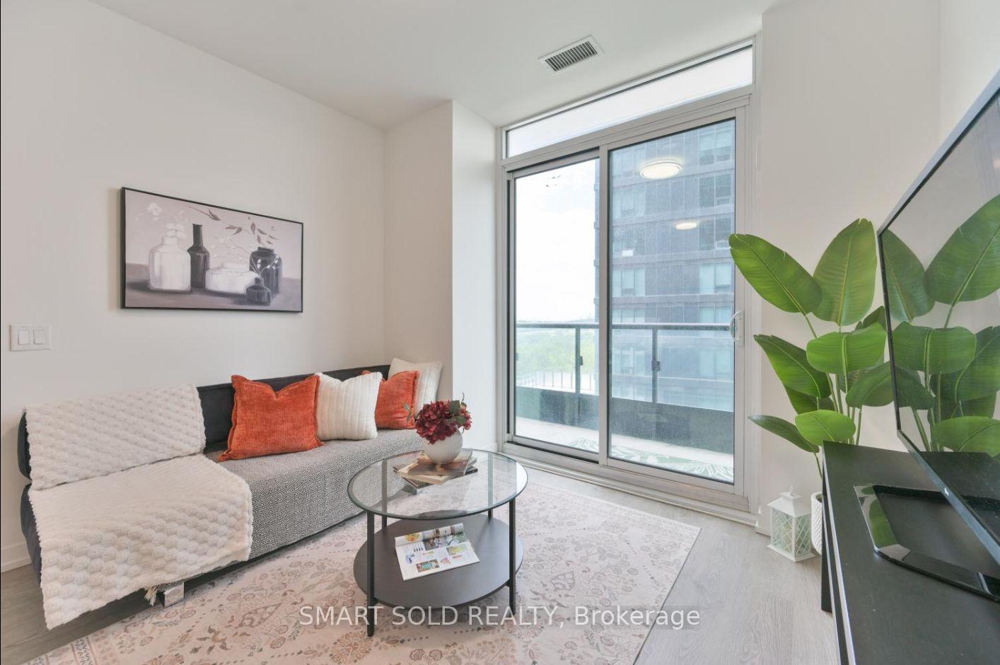 Photo 6 of 8868 Yonge Street, Richmond Hill, South Richvale — HOMEH