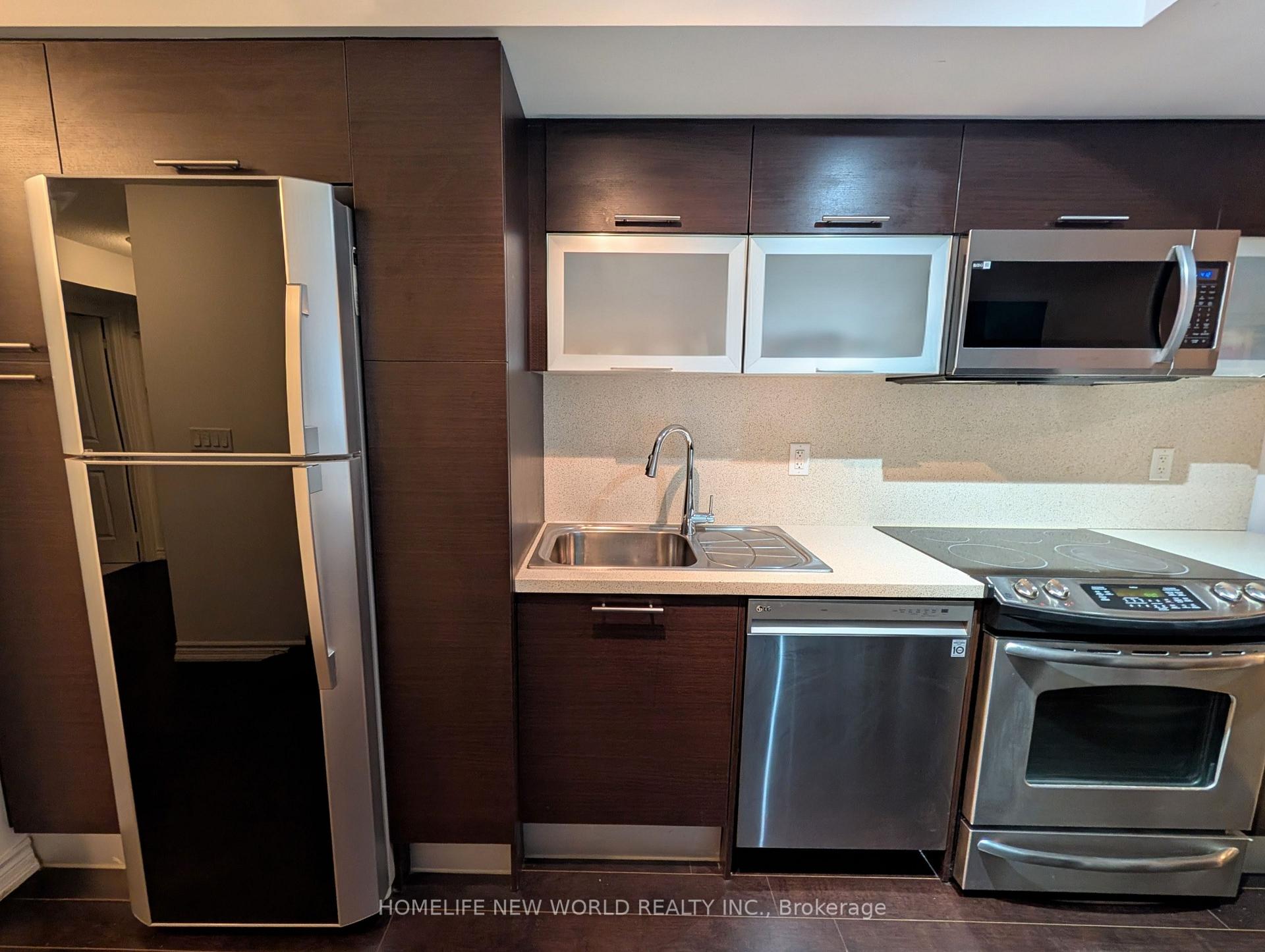 Photo 2 of Unit 1401, 386 Yonge Street, Toronto, Bay Street Corridor — HOMEH