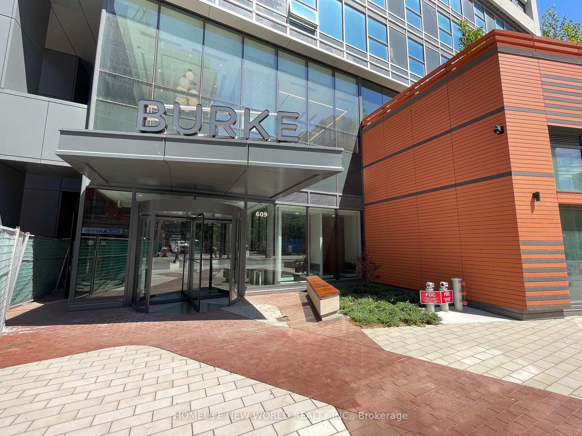 Photo 5 of Unit 4310, 609 Sherbourne Street, Toronto, North St. James Town — HOMEH