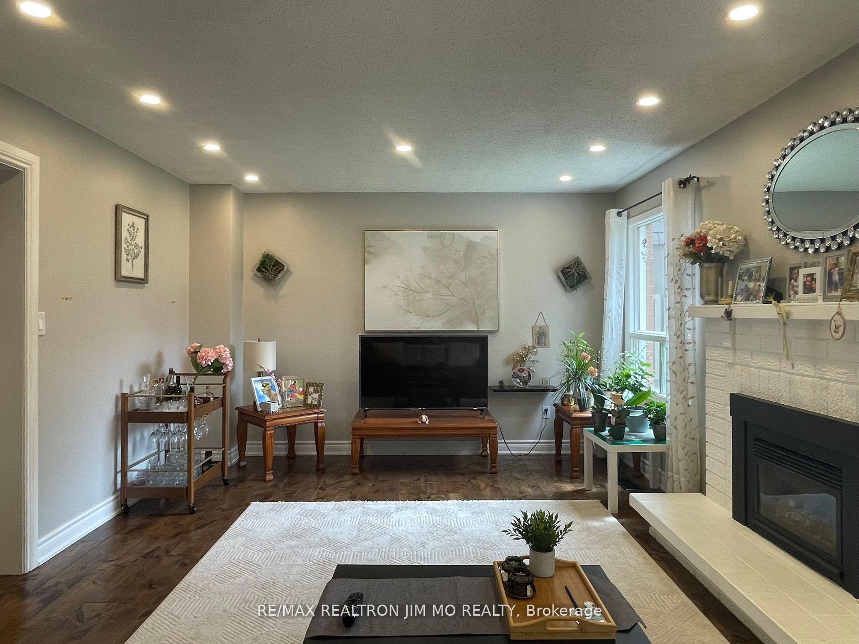 Photo 8 of 60 Silverbirch Place, Whitby, Pringle Creek — HOMEH