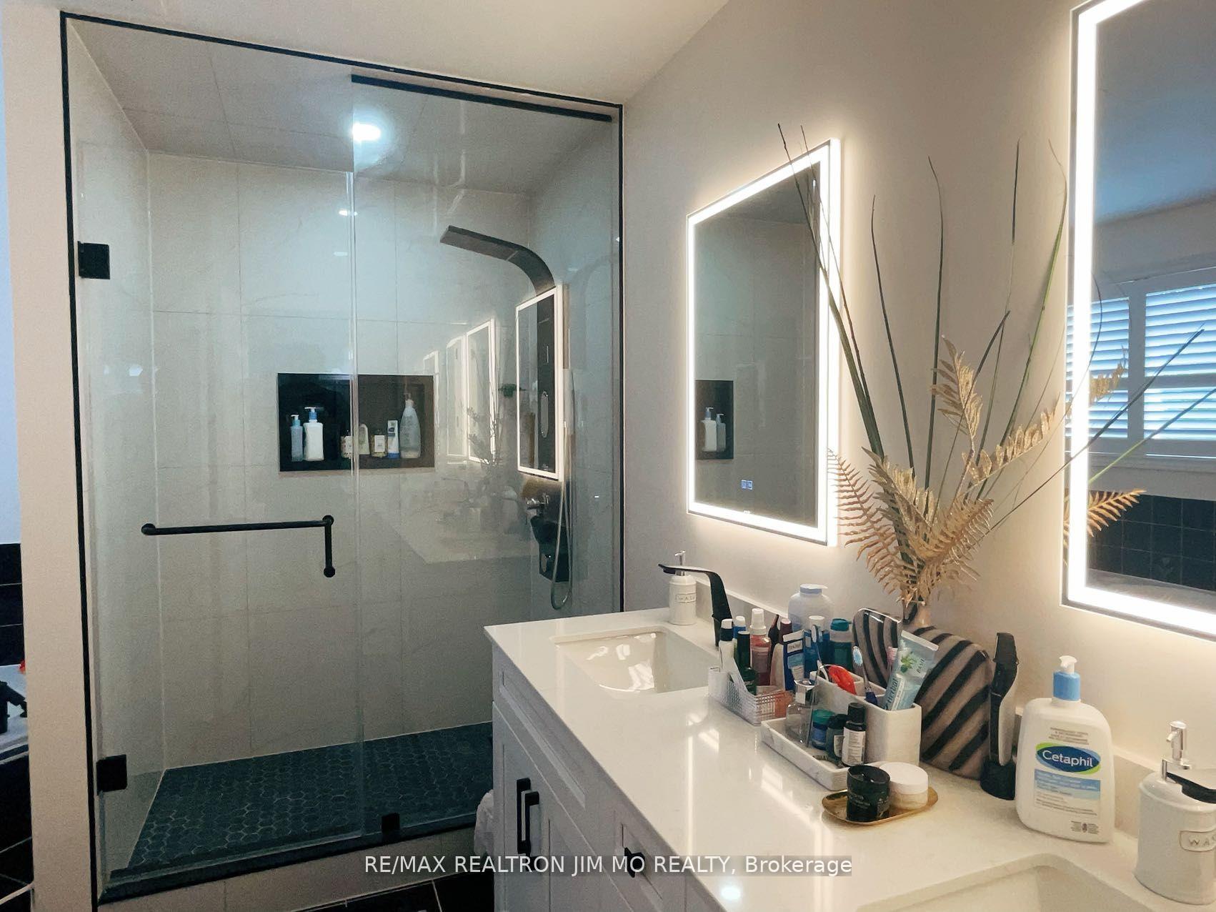 Photo 16 of 60 Silverbirch Place, Whitby, Pringle Creek — HOMEH