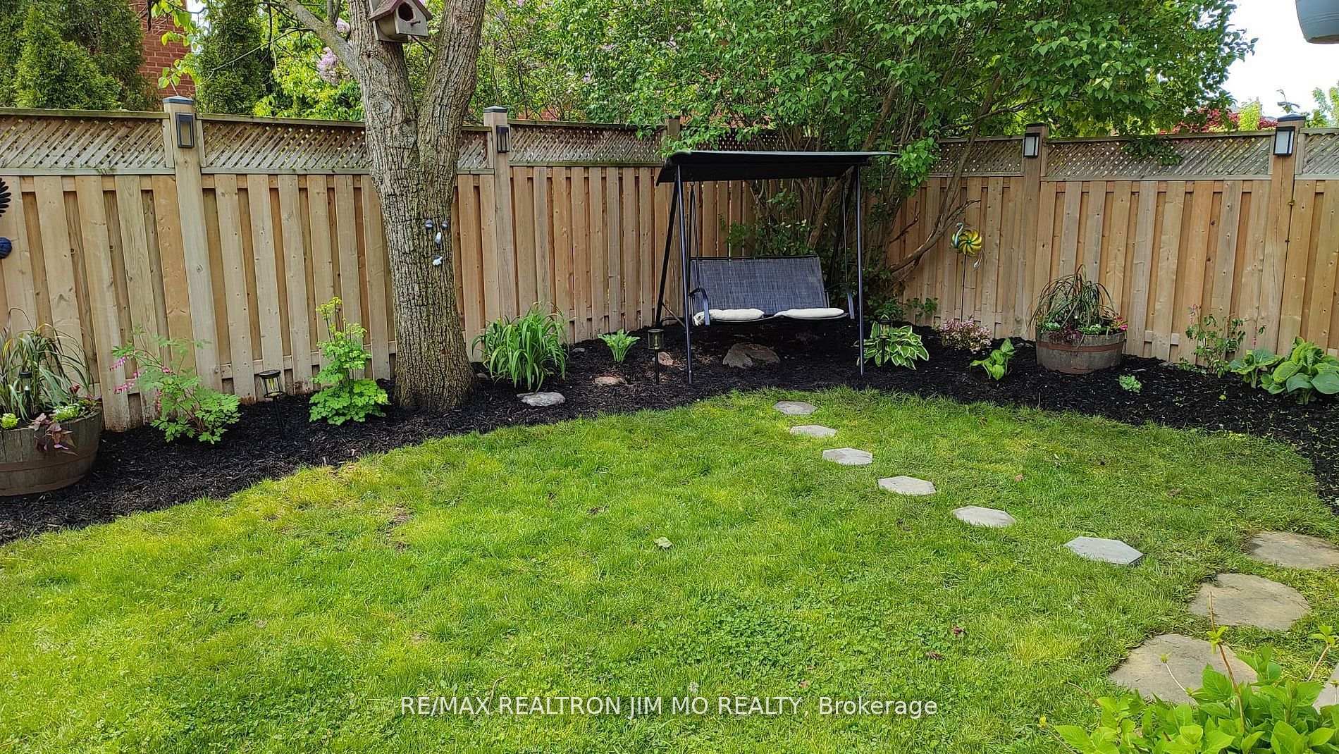 Photo 27 of 60 Silverbirch Place, Whitby, Pringle Creek — HOMEH