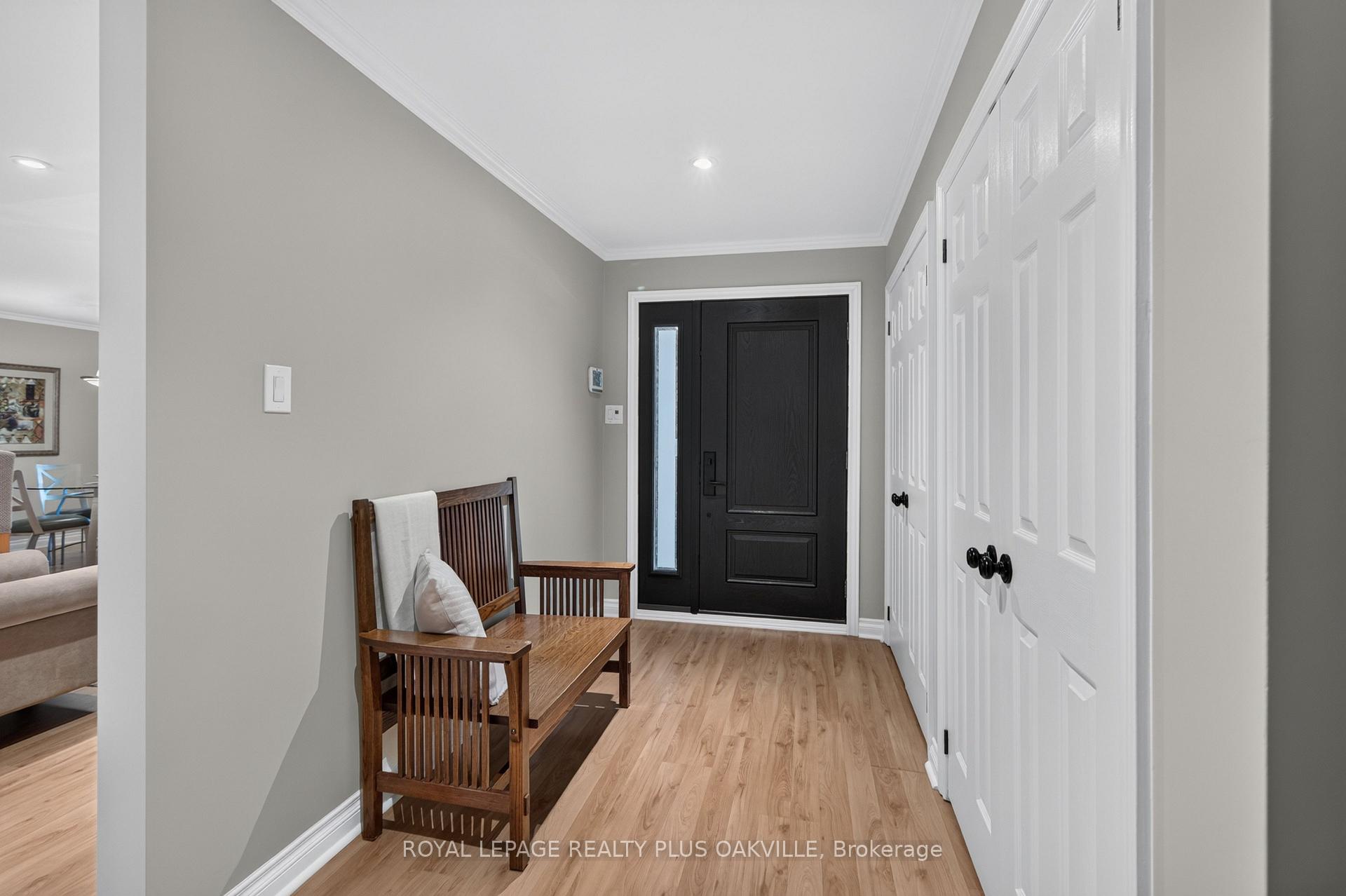 Photo 9 of 4527 Concord Place, Burlington, Shoreacres — HOMEH