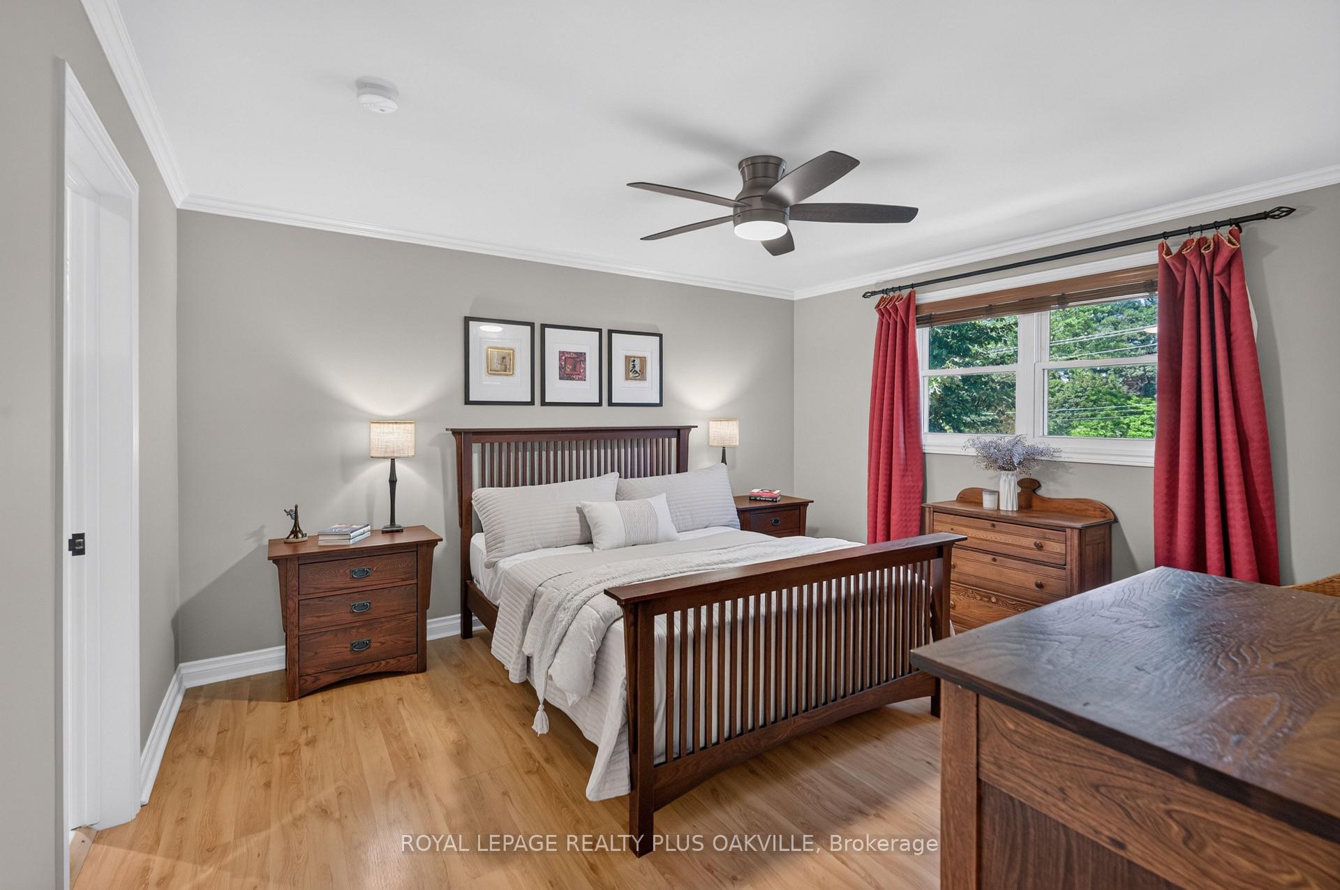 Photo 10 of 4527 Concord Place, Burlington, Shoreacres — HOMEH
