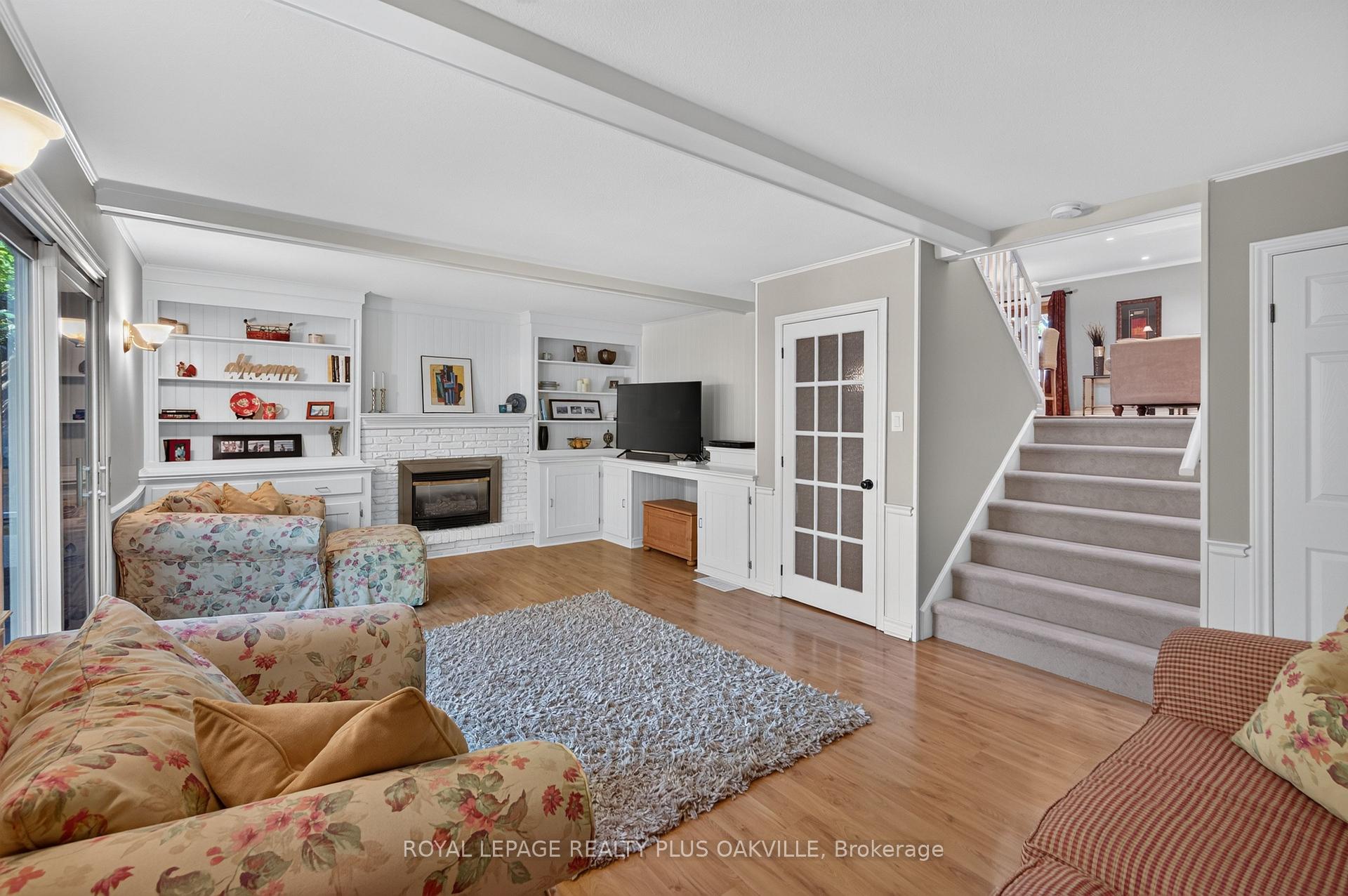 Photo 22 of 4527 Concord Place, Burlington, Shoreacres — HOMEH