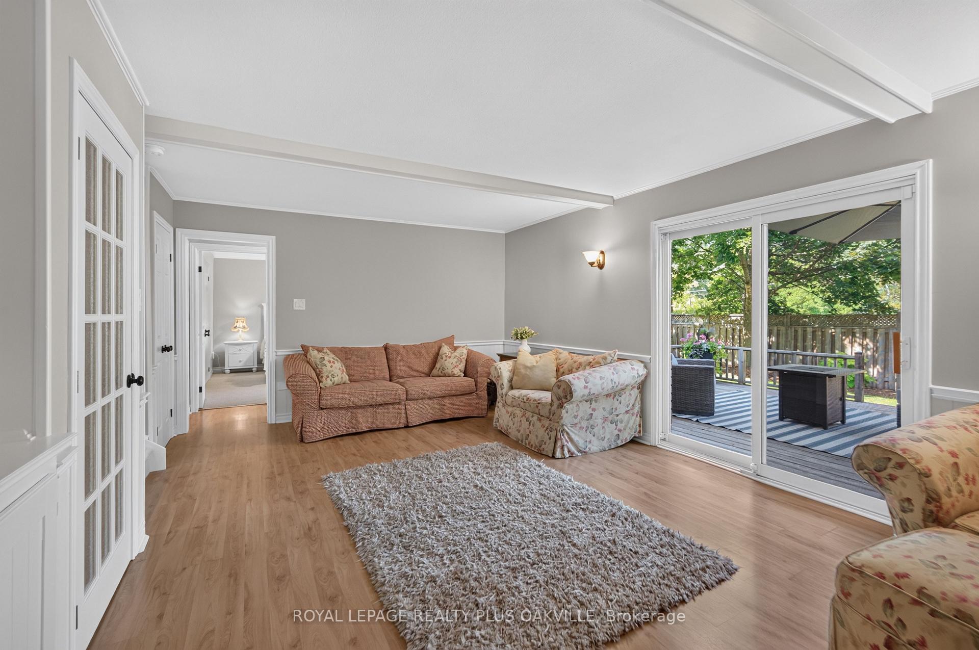 Photo 24 of 4527 Concord Place, Burlington, Shoreacres — HOMEH