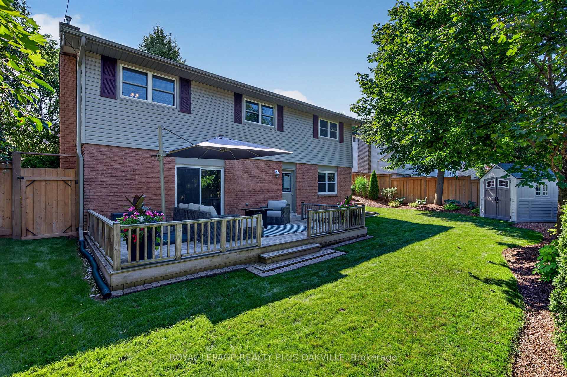 Photo 25 of 4527 Concord Place, Burlington, Shoreacres — HOMEH
