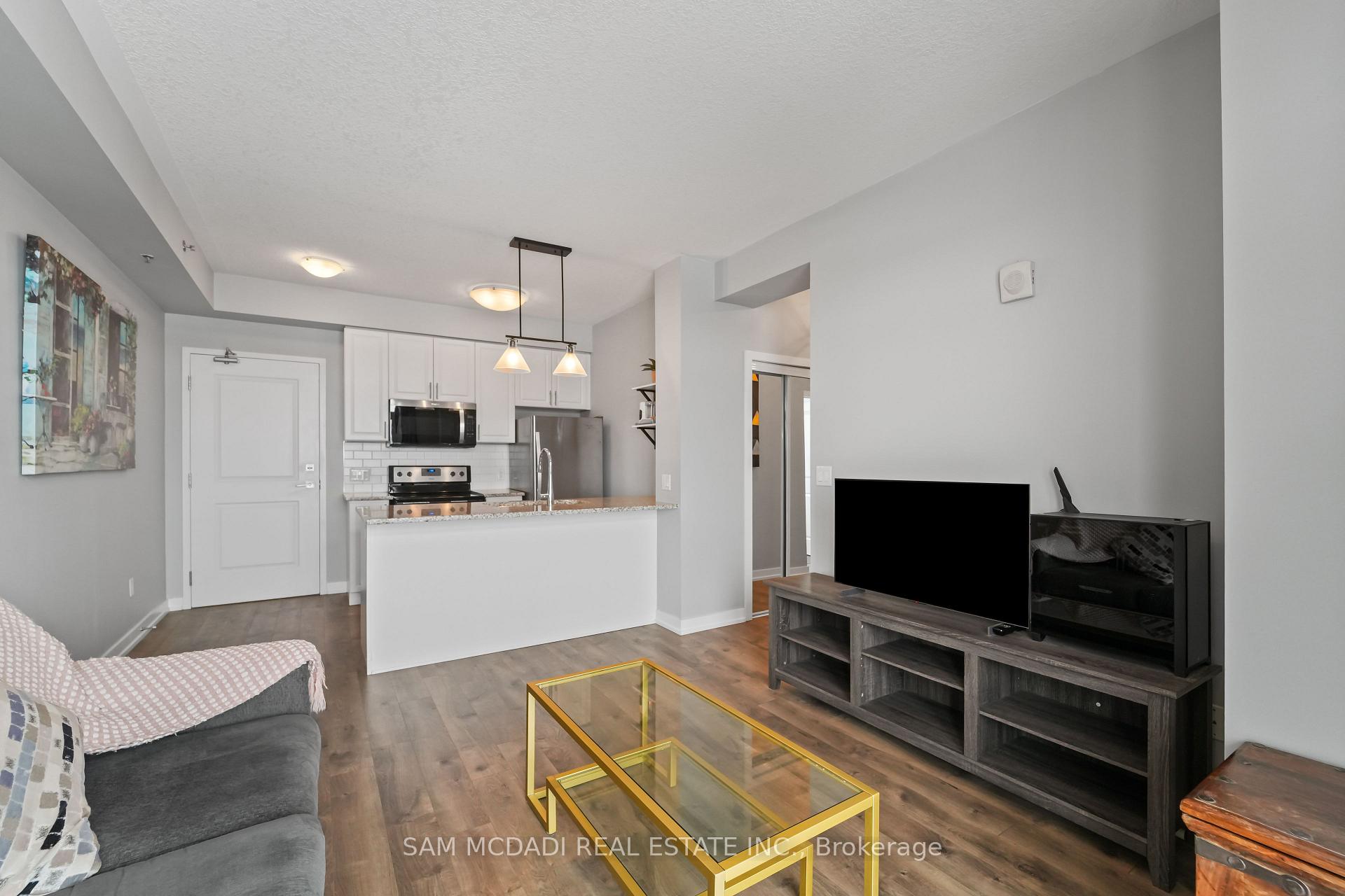 Photo 8 of Unit 622, 2490 Old Bronte Road, Oakville, Westmount — HOMEH