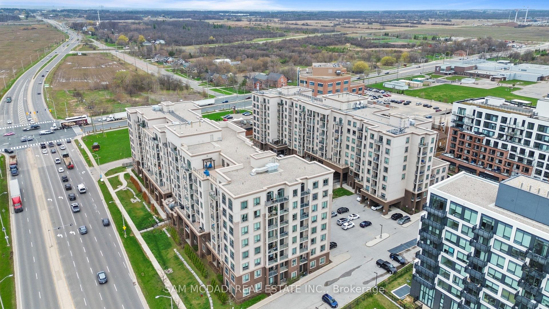 Photo 10 of Unit 622, 2490 Old Bronte Road, Oakville, Westmount — HOMEH