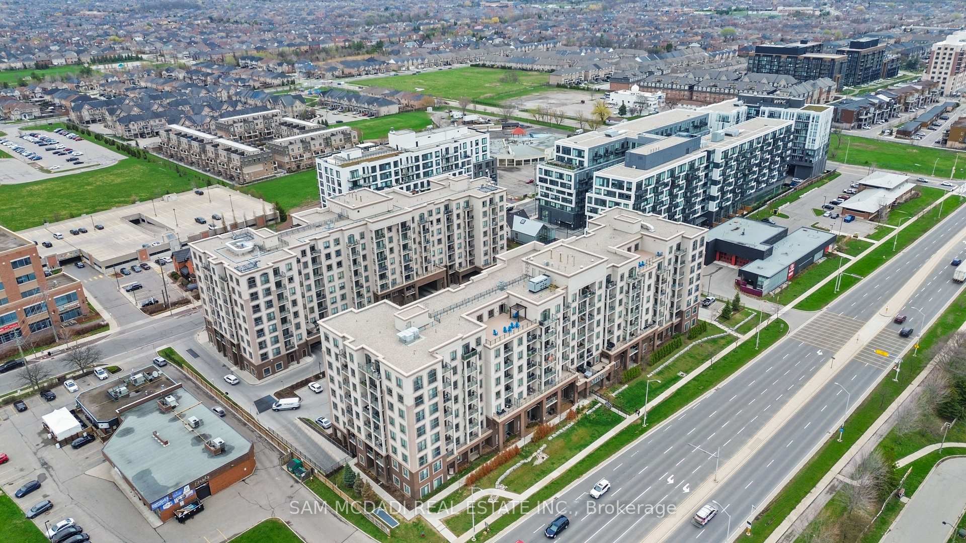 Photo 13 of Unit 622, 2490 Old Bronte Road, Oakville, Westmount — HOMEH