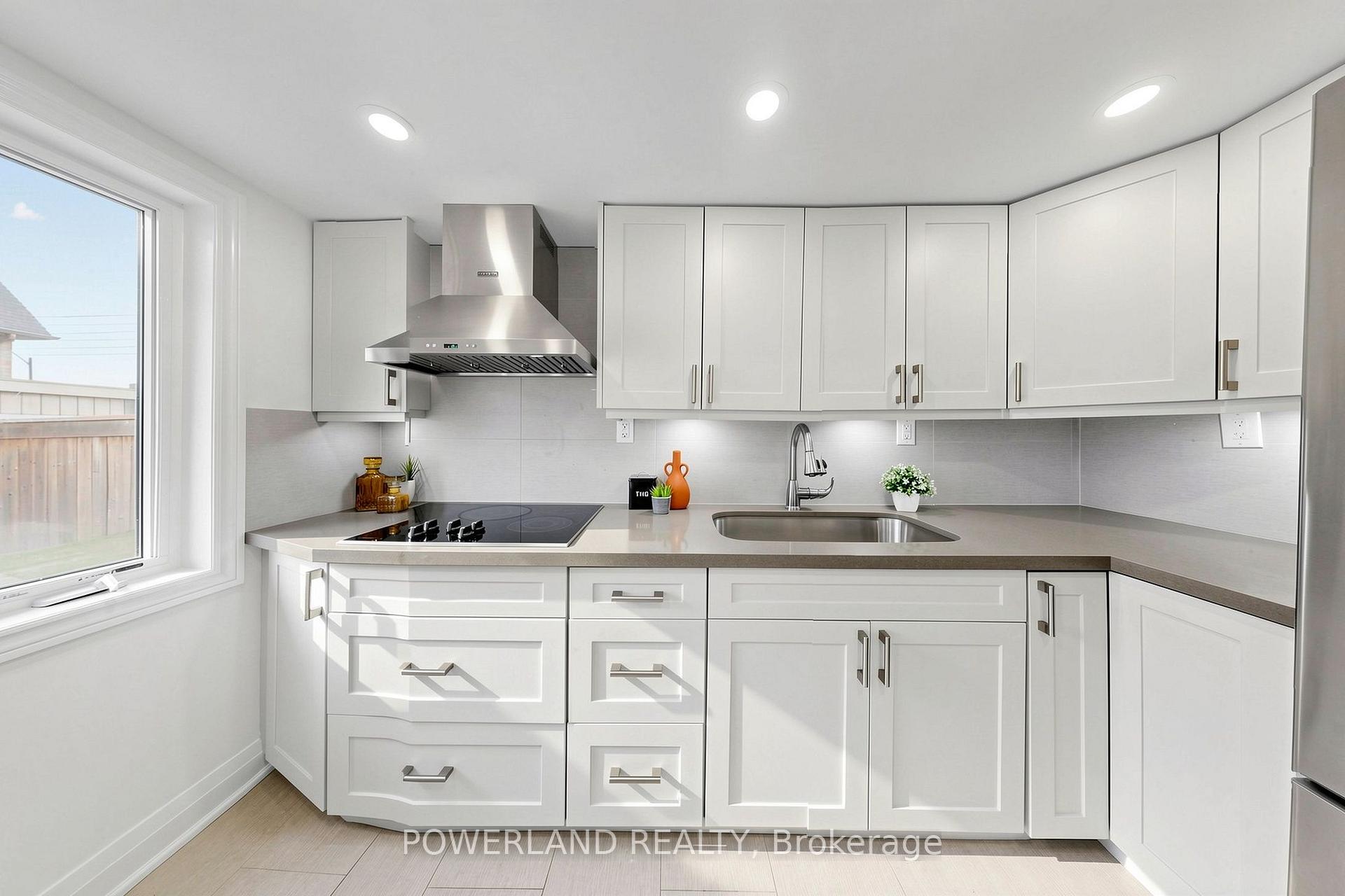 Photo 37 of 17 Fierheller Court, Markham, Berczy — HOMEH