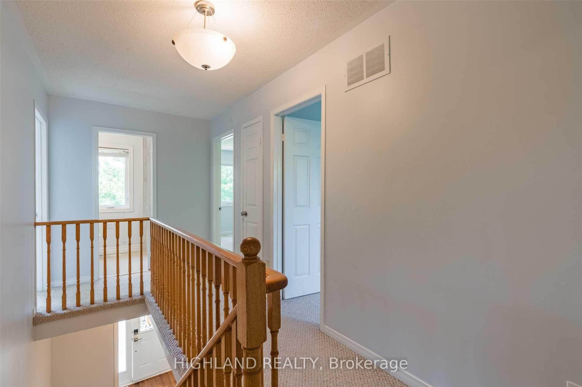 Photo 9 of 1130 Glen Valley Road, Oakville, West Oak Trails — HOMEH