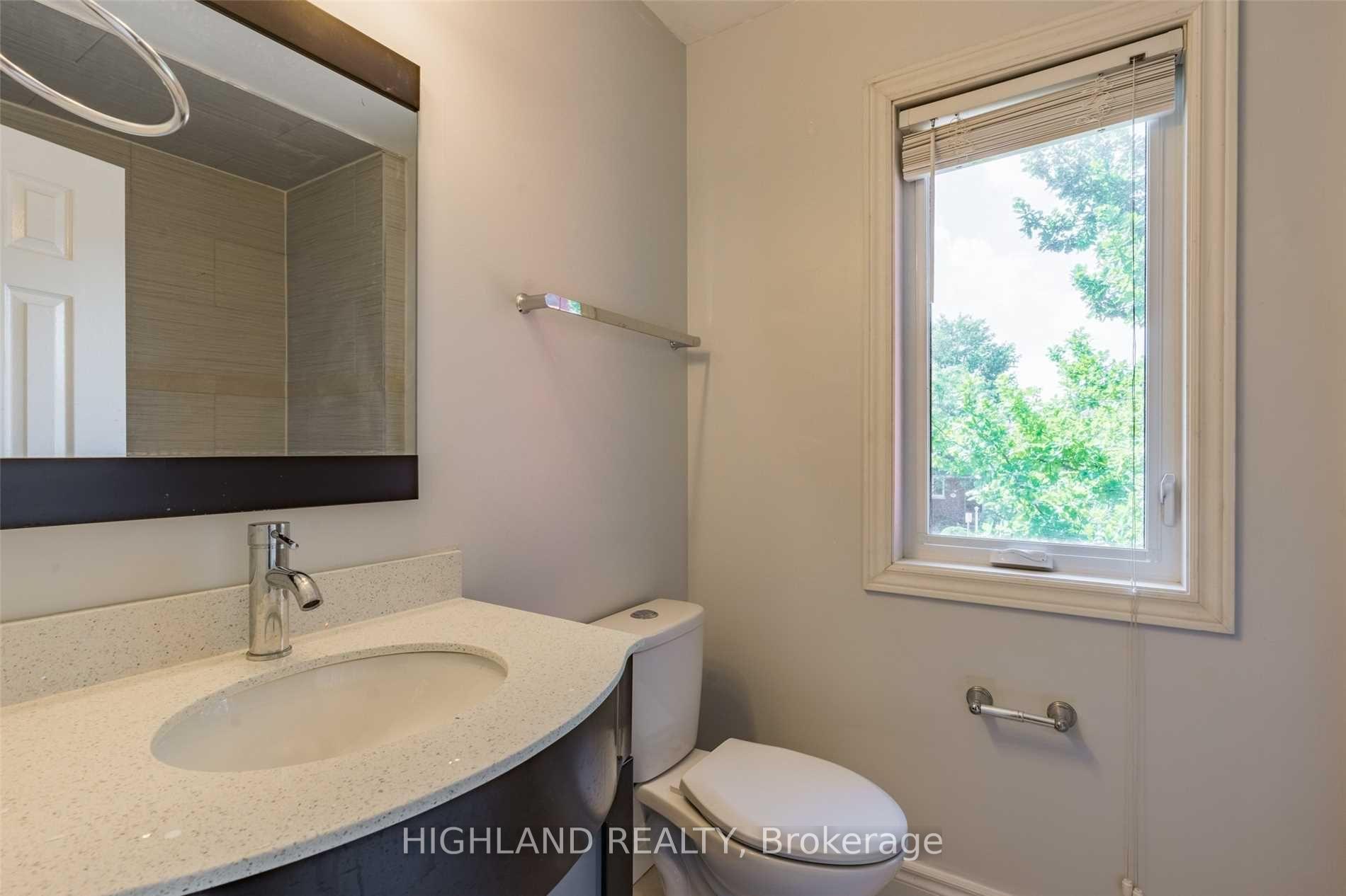 Photo 11 of 1130 Glen Valley Road, Oakville, West Oak Trails — HOMEH