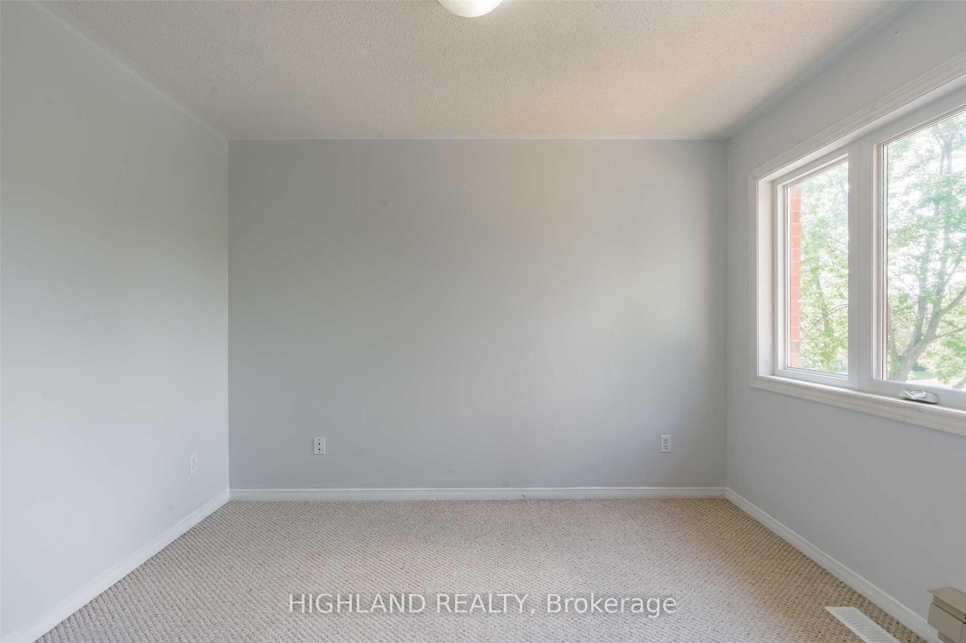 Photo 12 of 1130 Glen Valley Road, Oakville, West Oak Trails — HOMEH