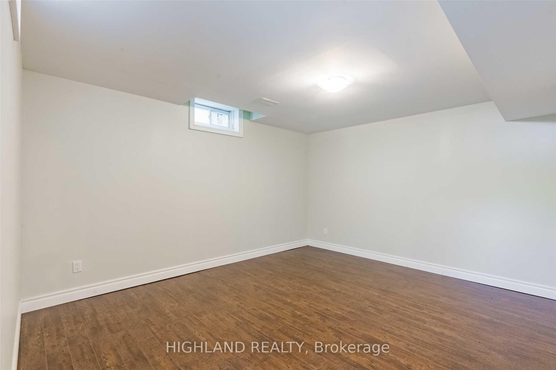 Photo 18 of 1130 Glen Valley Road, Oakville, West Oak Trails — HOMEH