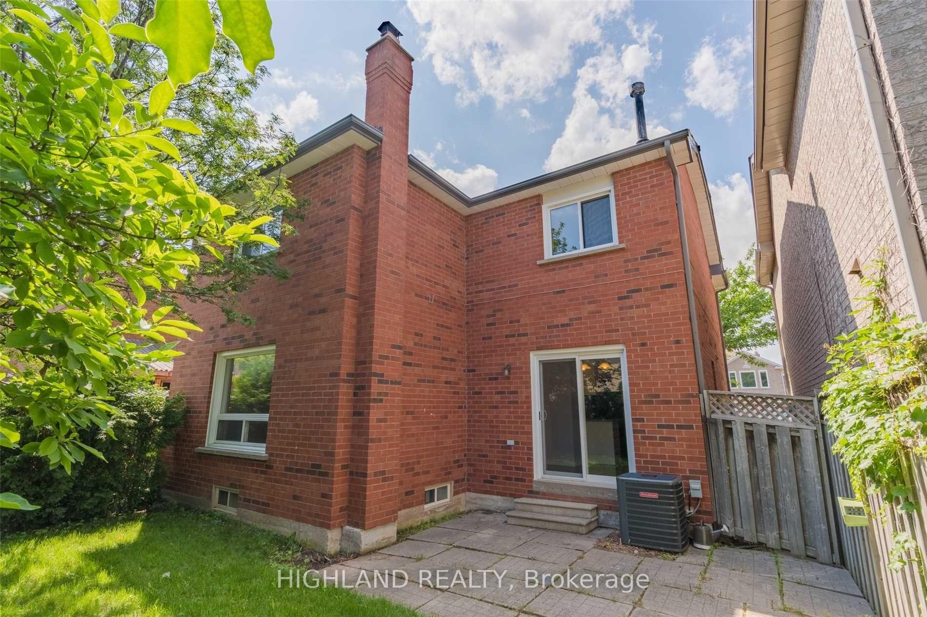 Photo 20 of 1130 Glen Valley Road, Oakville, West Oak Trails — HOMEH