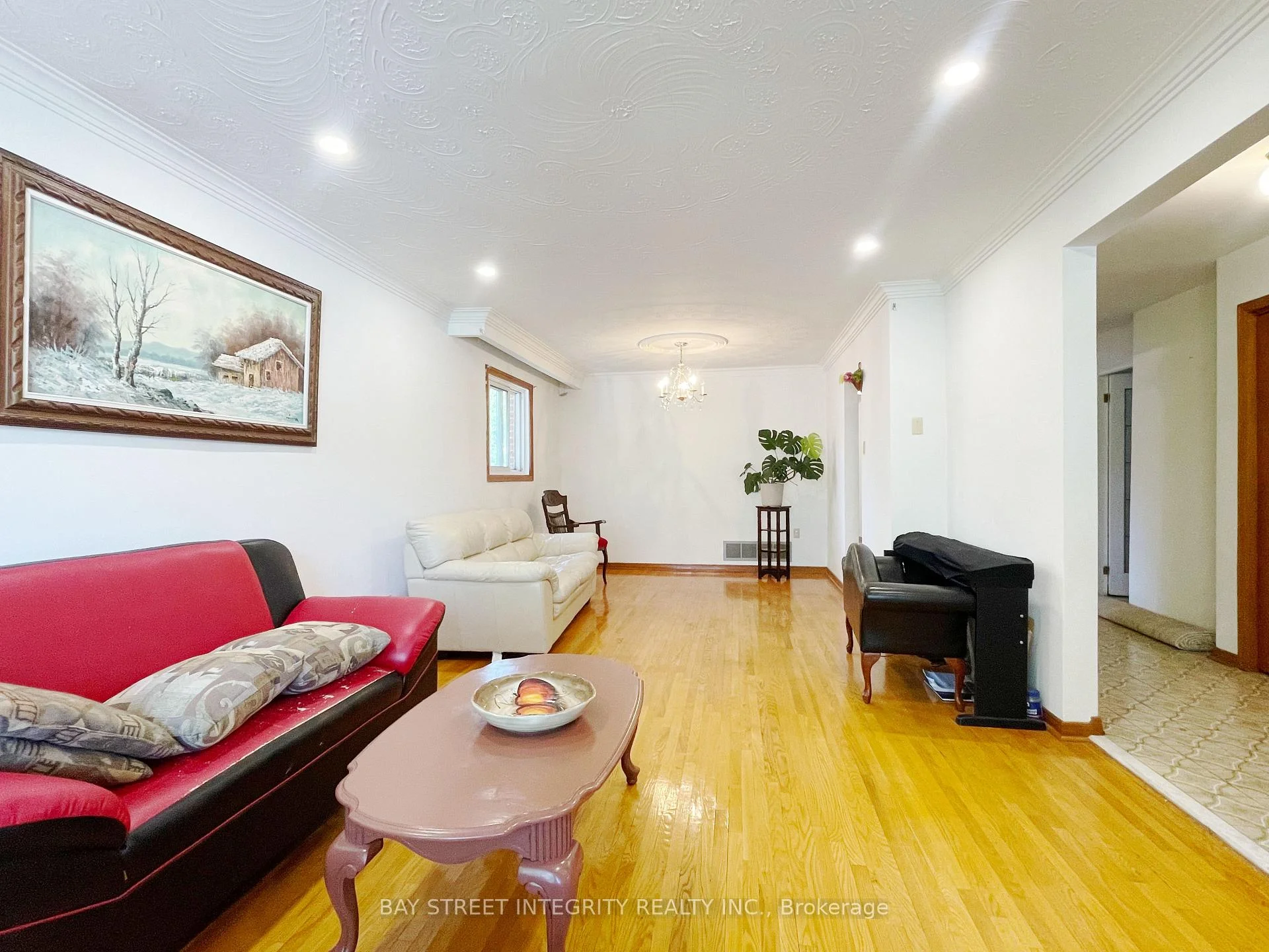 Photo 4 of 34 Iangrove Terrace, Scarborough, L'Amoreaux — HOMEH