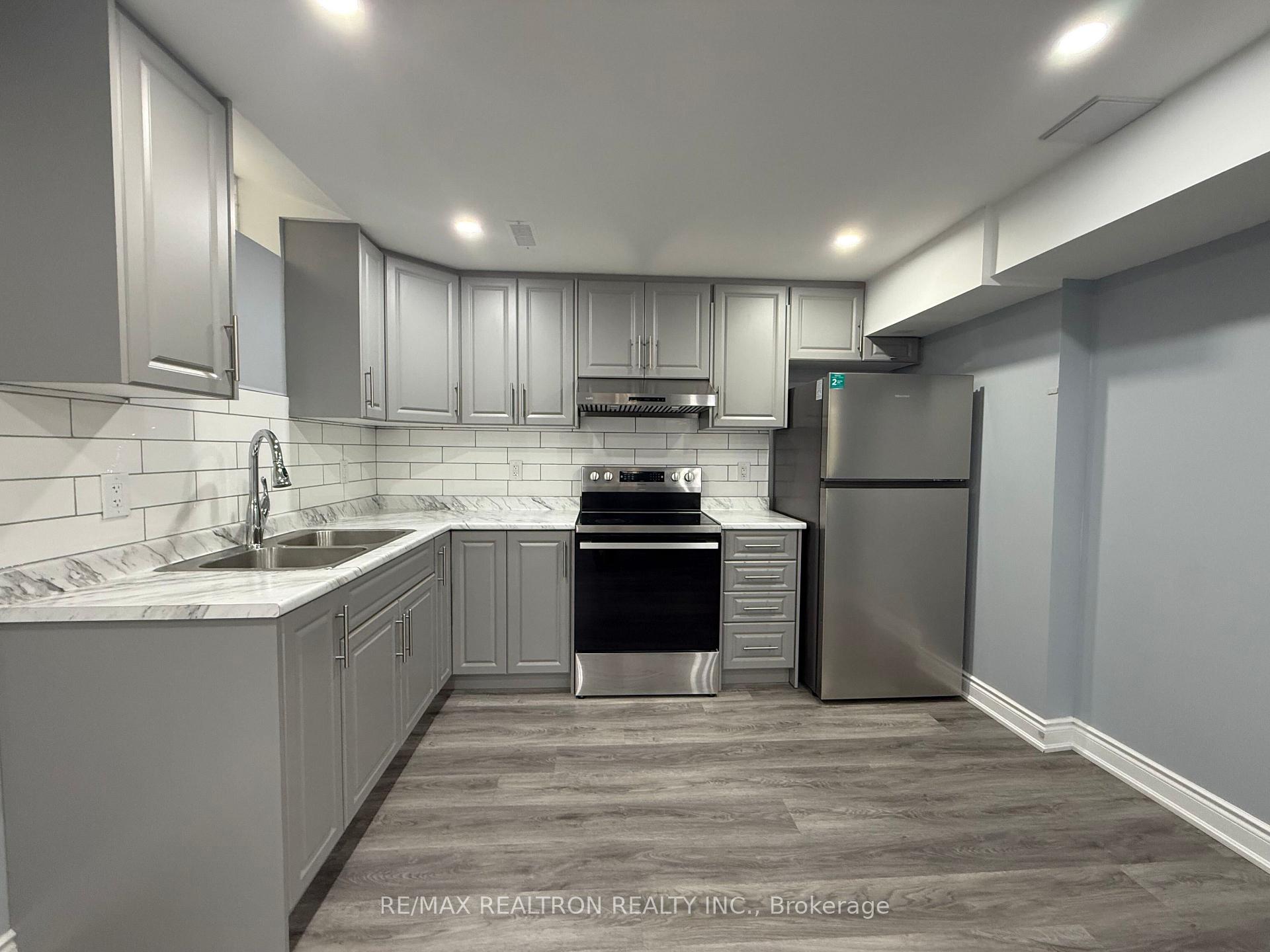 Photo 7 of Unit Basement Unit, 34 Nostalgia Court, Brampton, Fletcher's Creek Village — HOMEH