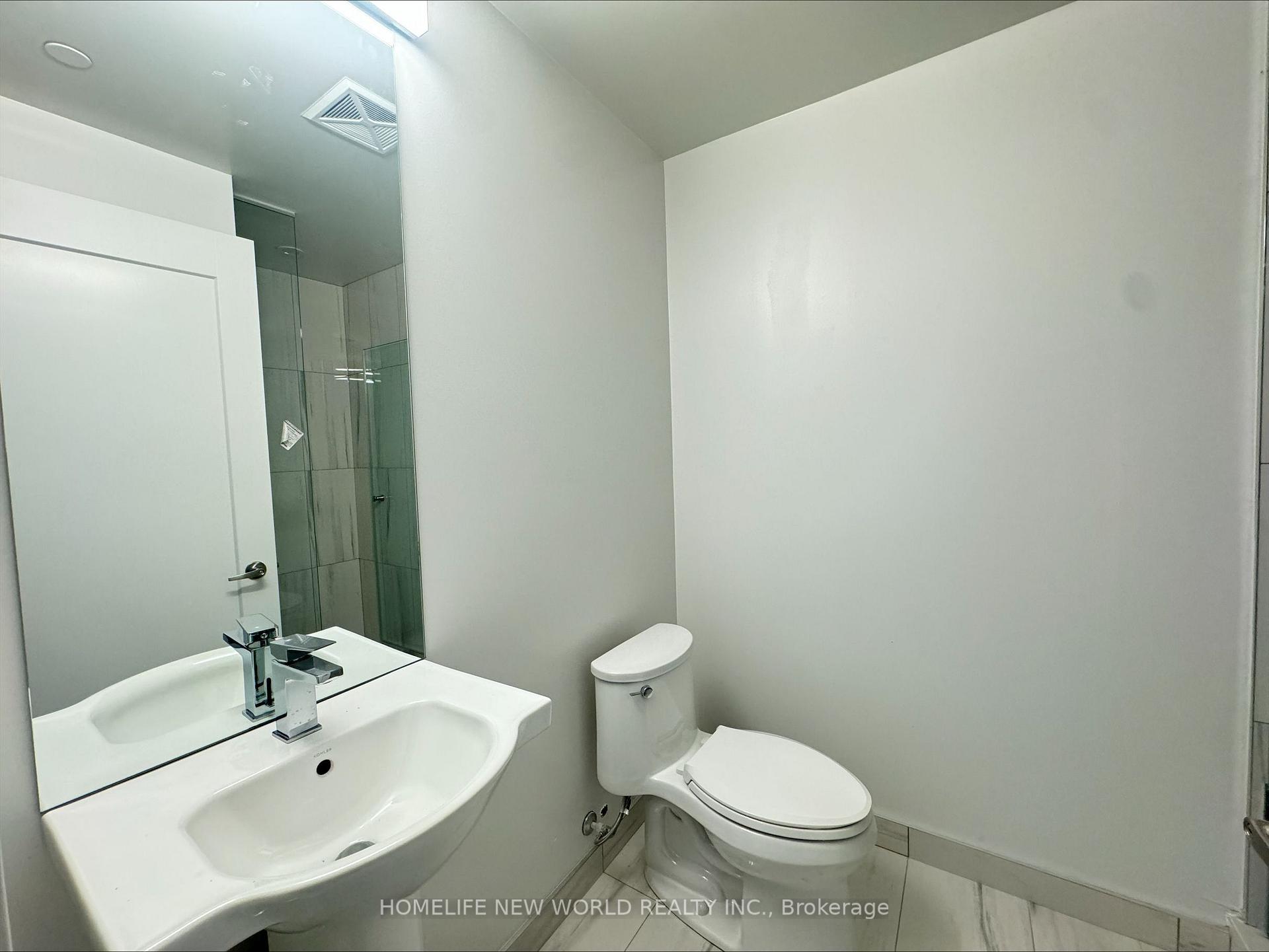 Photo 7 of Unit 2212 E, 70 Princess Street, Toronto, Waterfront Communities — HOMEH