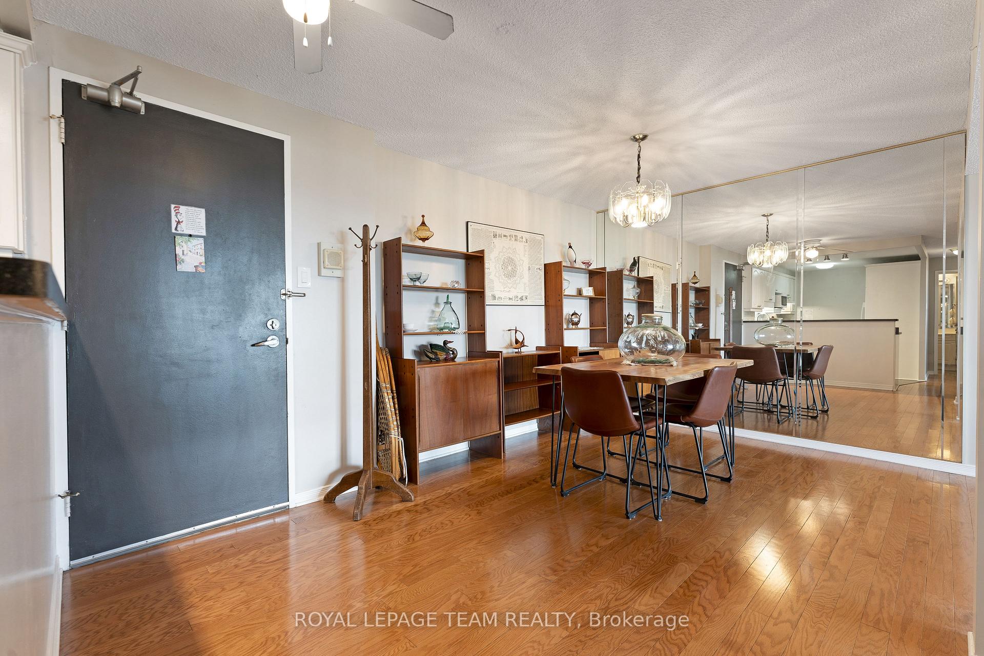 Photo 4 of Unit 1402, 415 Greenview Avenue, Ottawa, Britannia — HOMEH