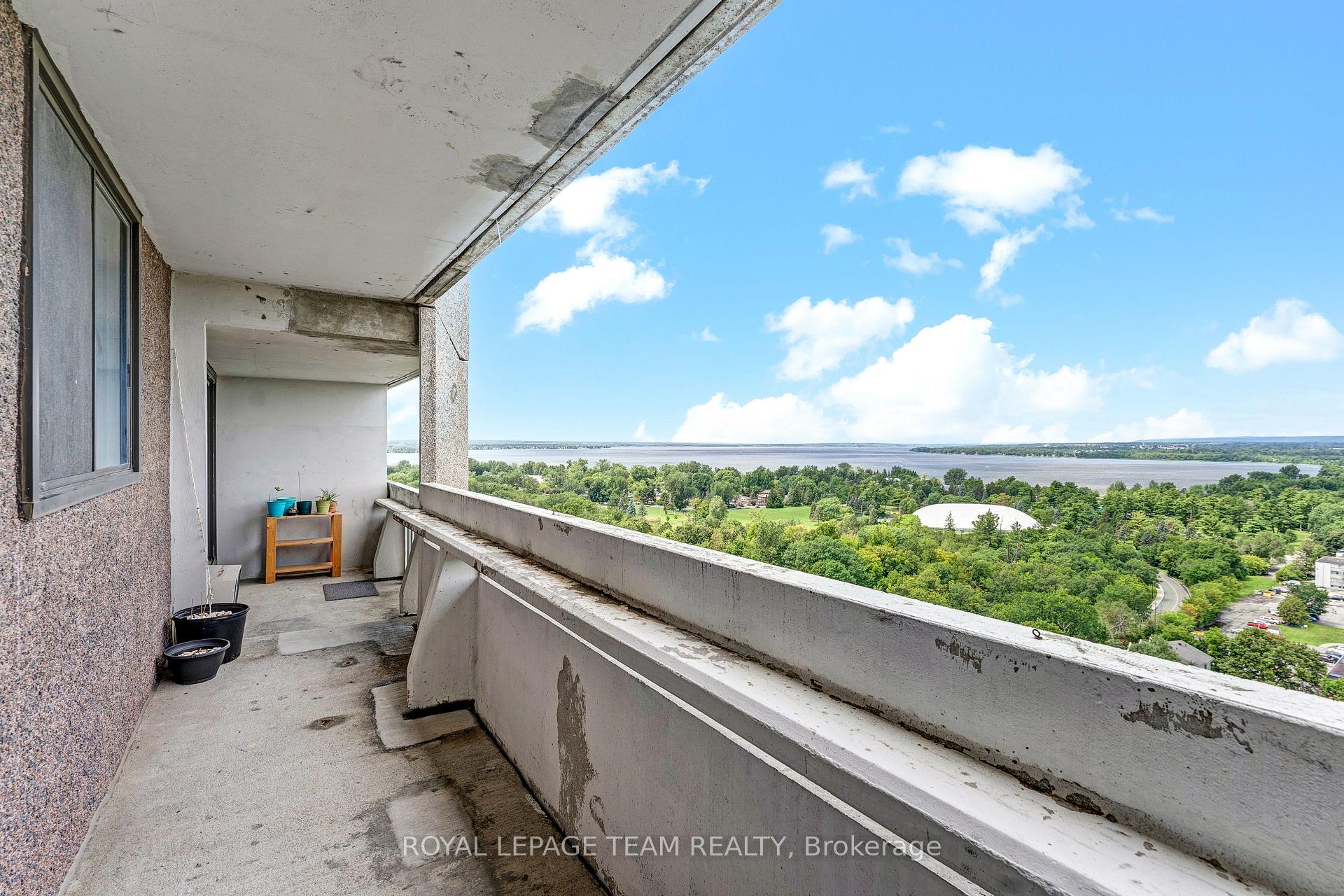 Photo 9 of Unit 1402, 415 Greenview Avenue, Ottawa, Britannia — HOMEH