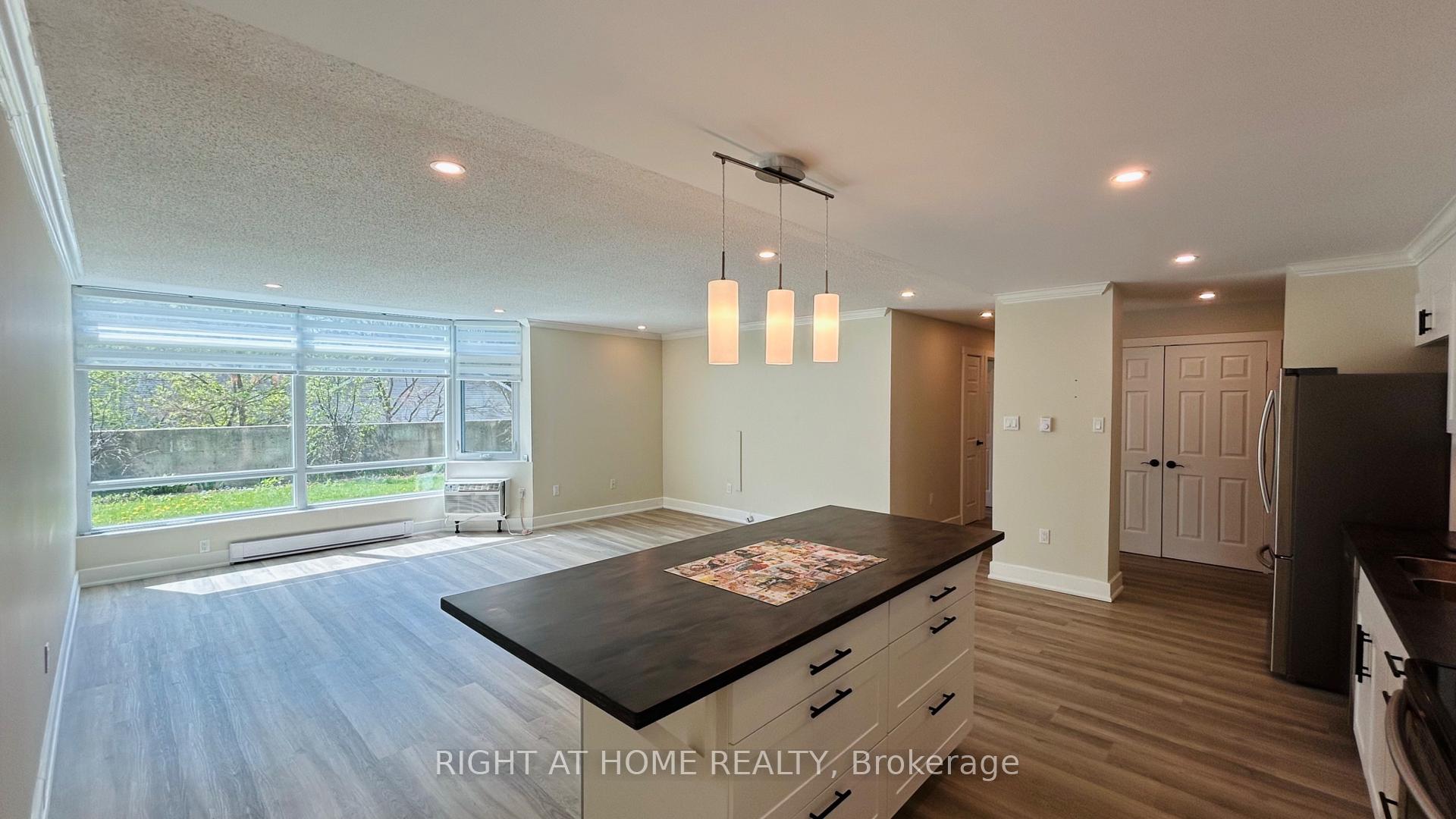 Photo 3 of Unit 103, 45 Pond Mills Road, London, South J — HOMEH