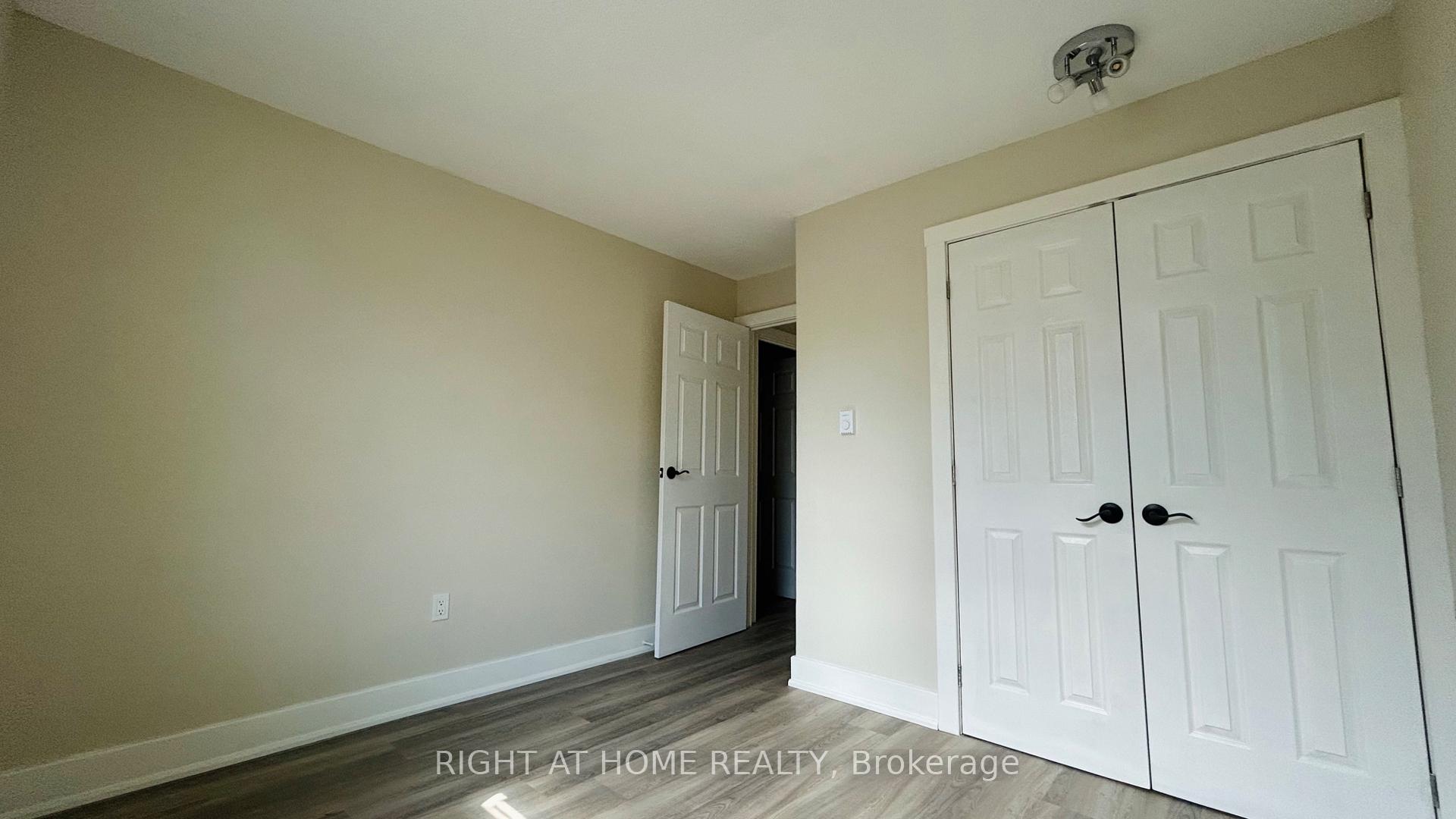 Photo 16 of Unit 103, 45 Pond Mills Road, London, South J — HOMEH