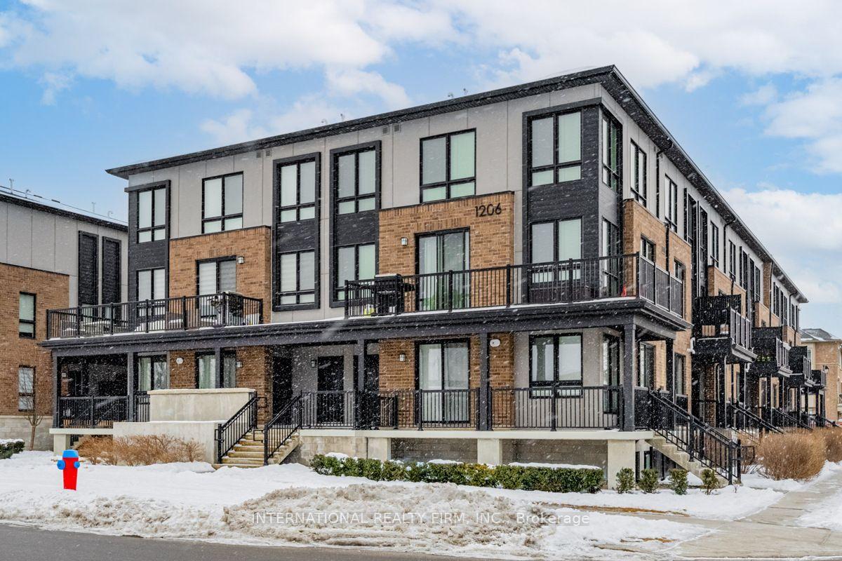 Front of Unit 211, 1206 Main Street E