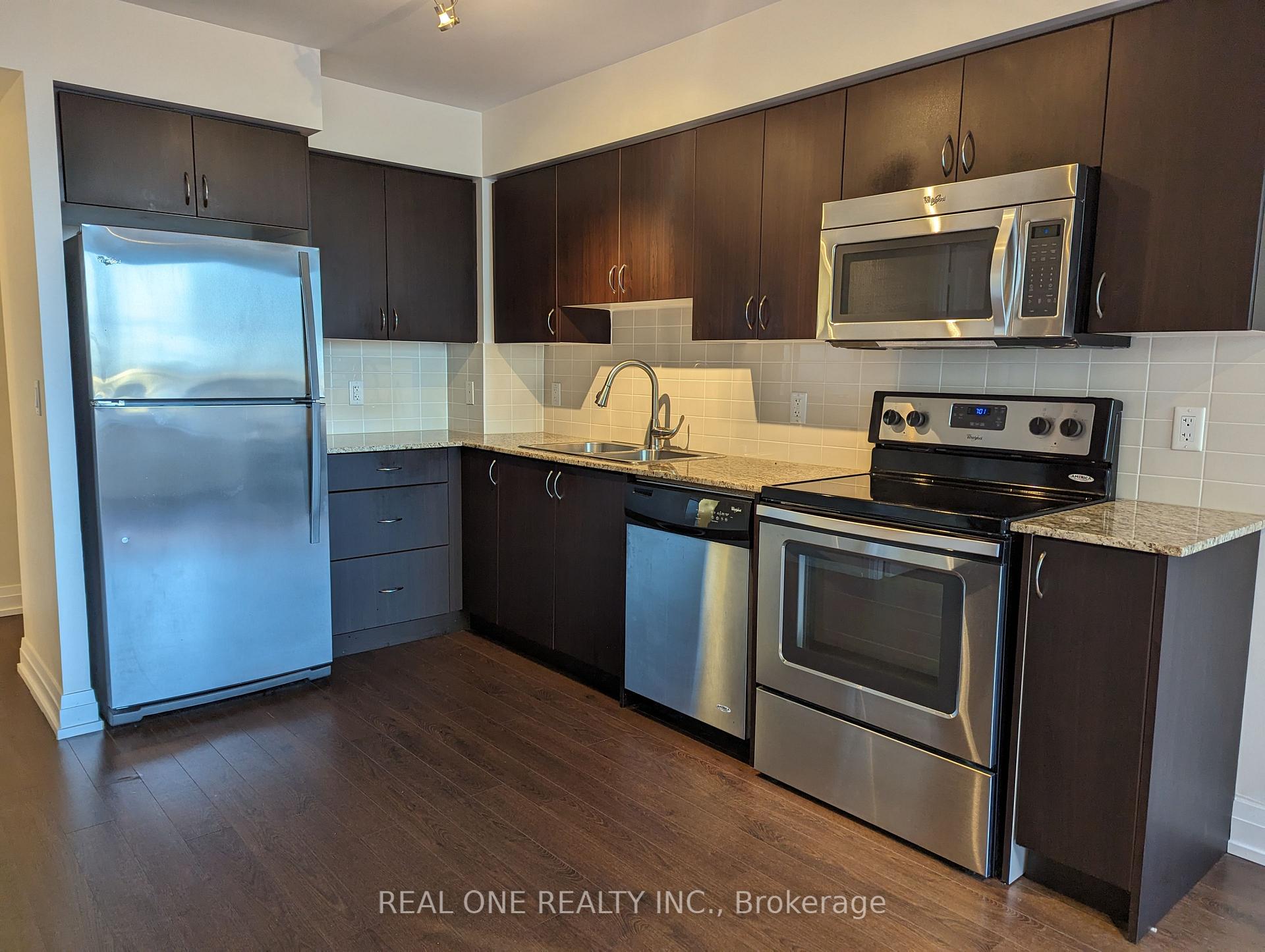 Photo 4 of Unit 326, 372 Highway 7 E, Richmond Hill, Doncrest — HOMEH