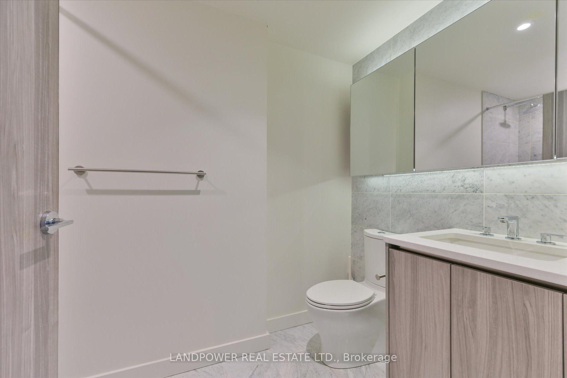 Photo 18 of Unit 2712, 95 Mcmahon Drive, North York, Bayview Village — HOMEH