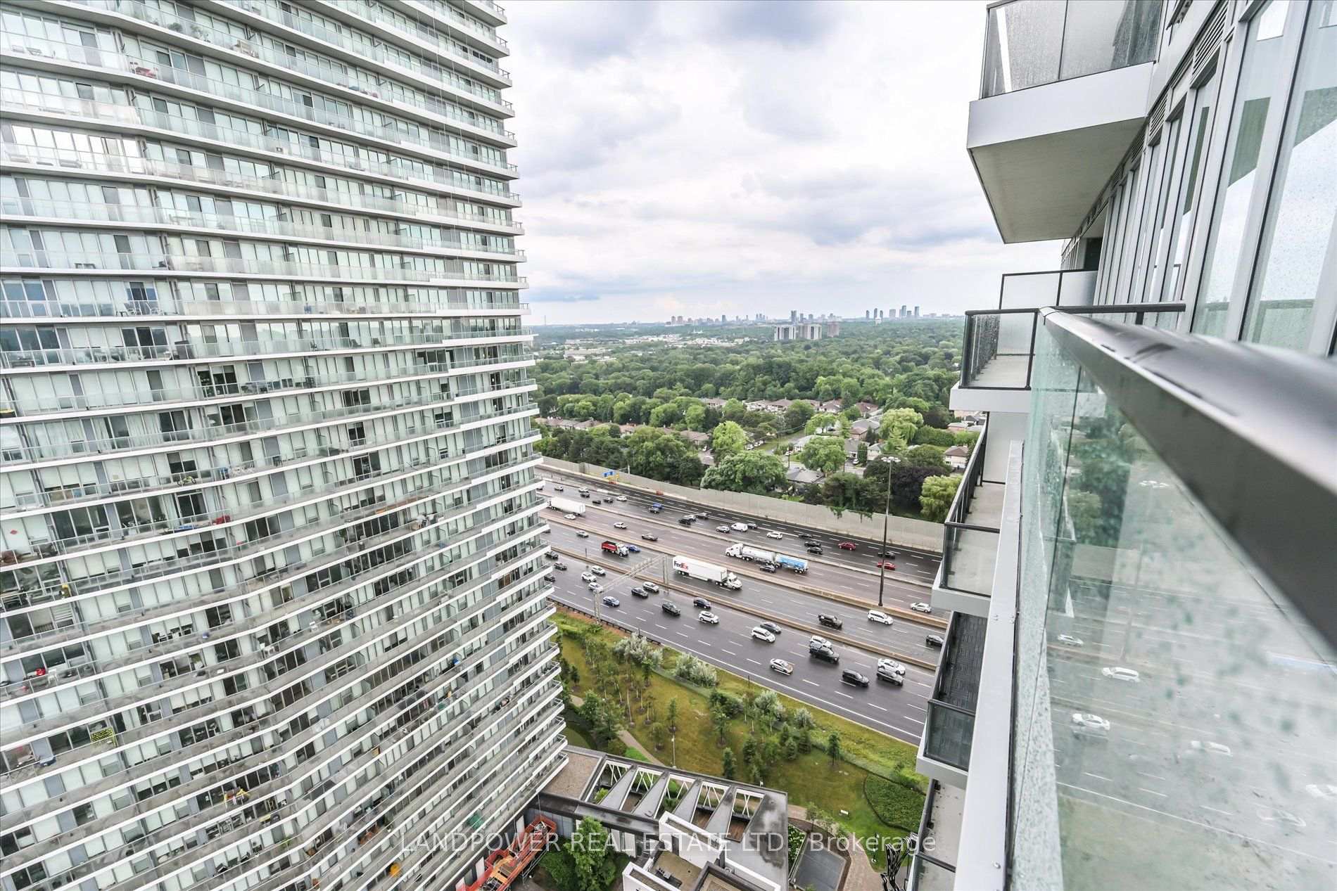 Photo 25 of Unit 2712, 95 Mcmahon Drive, North York, Bayview Village — HOMEH
