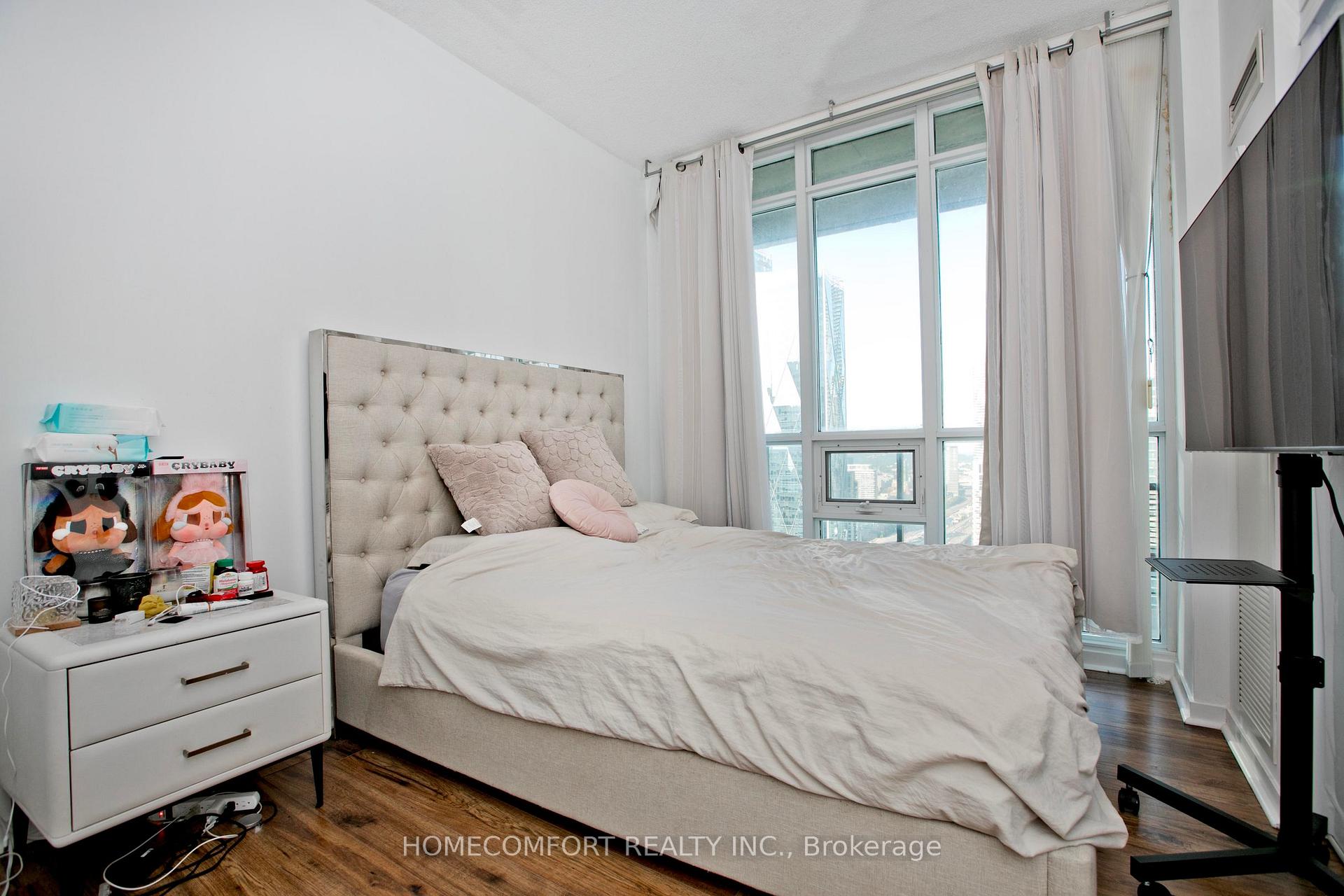 Photo 11 of Unit 4107, 55 Bremner Boulevard, Toronto, Waterfront Communities — HOMEH