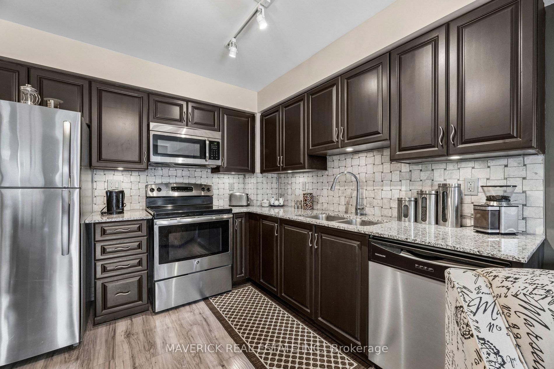 Photo 14 of Unit 706, 1215 Bayly Street, Pickering, Bay Ridges — HOMEH
