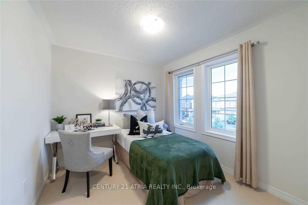 Photo 15 of 58 Mondial Crescent, East Gwillimbury, Queensville — HOMEH