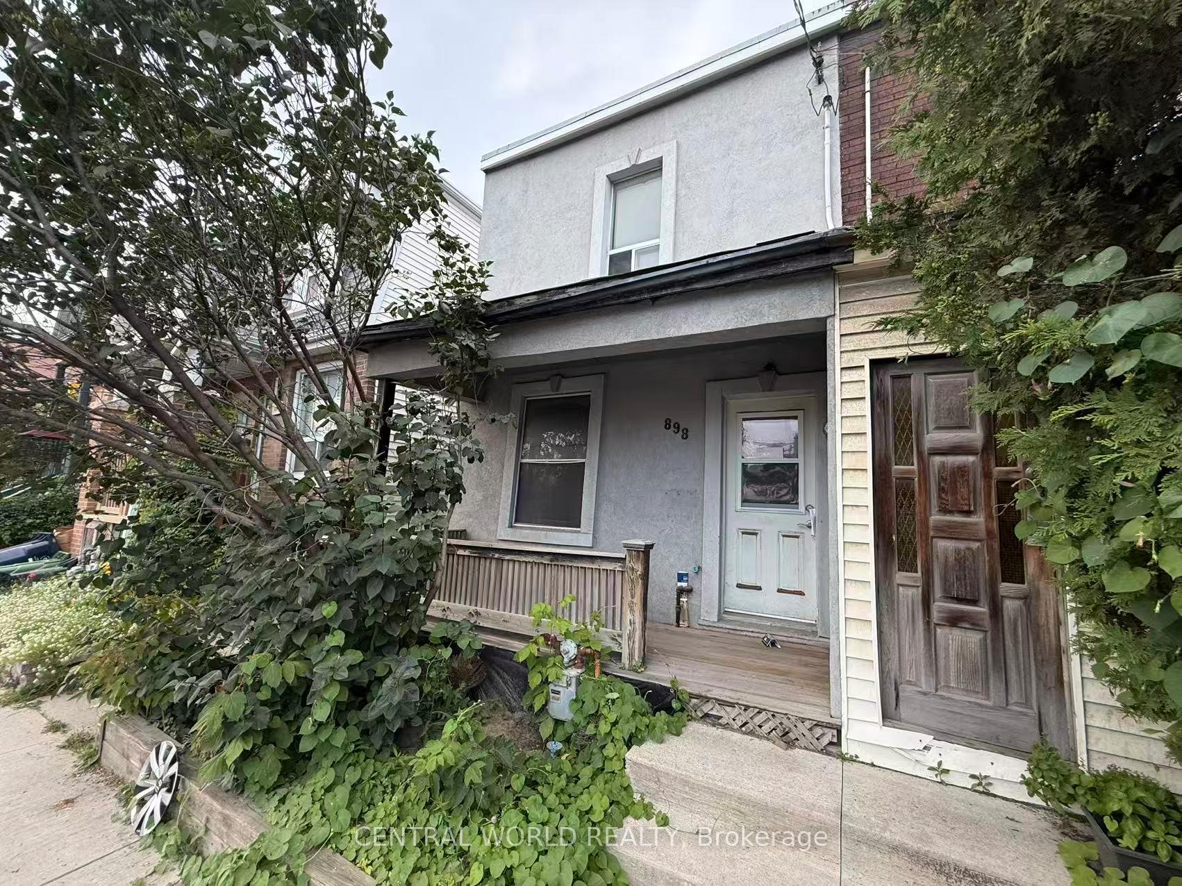 Photo 3 of 898 Eastern Avenue, Toronto, Greenwood-Coxwell — HOMEH